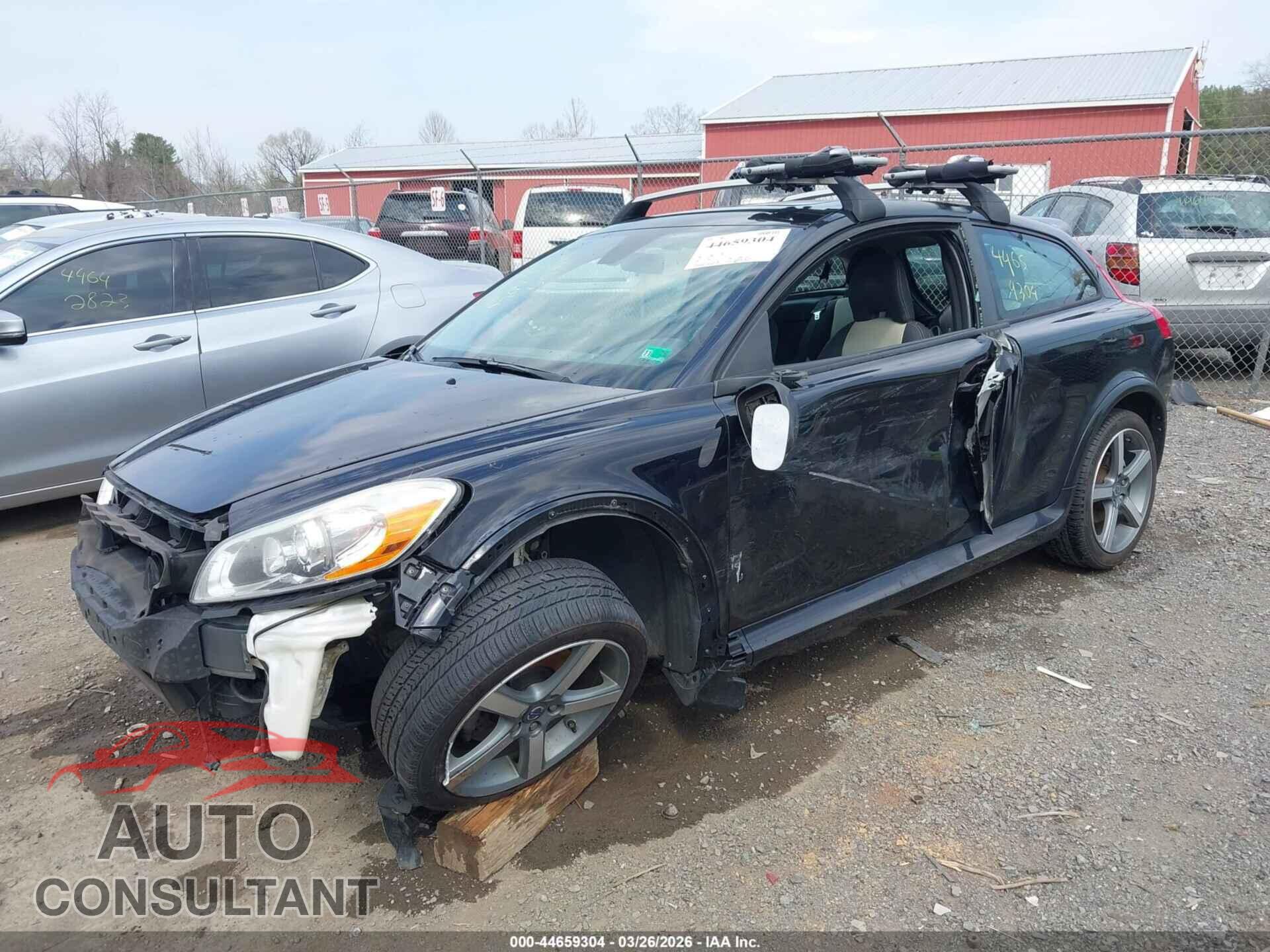 VOLVO C30 2012 - YV1672MK8C2285532