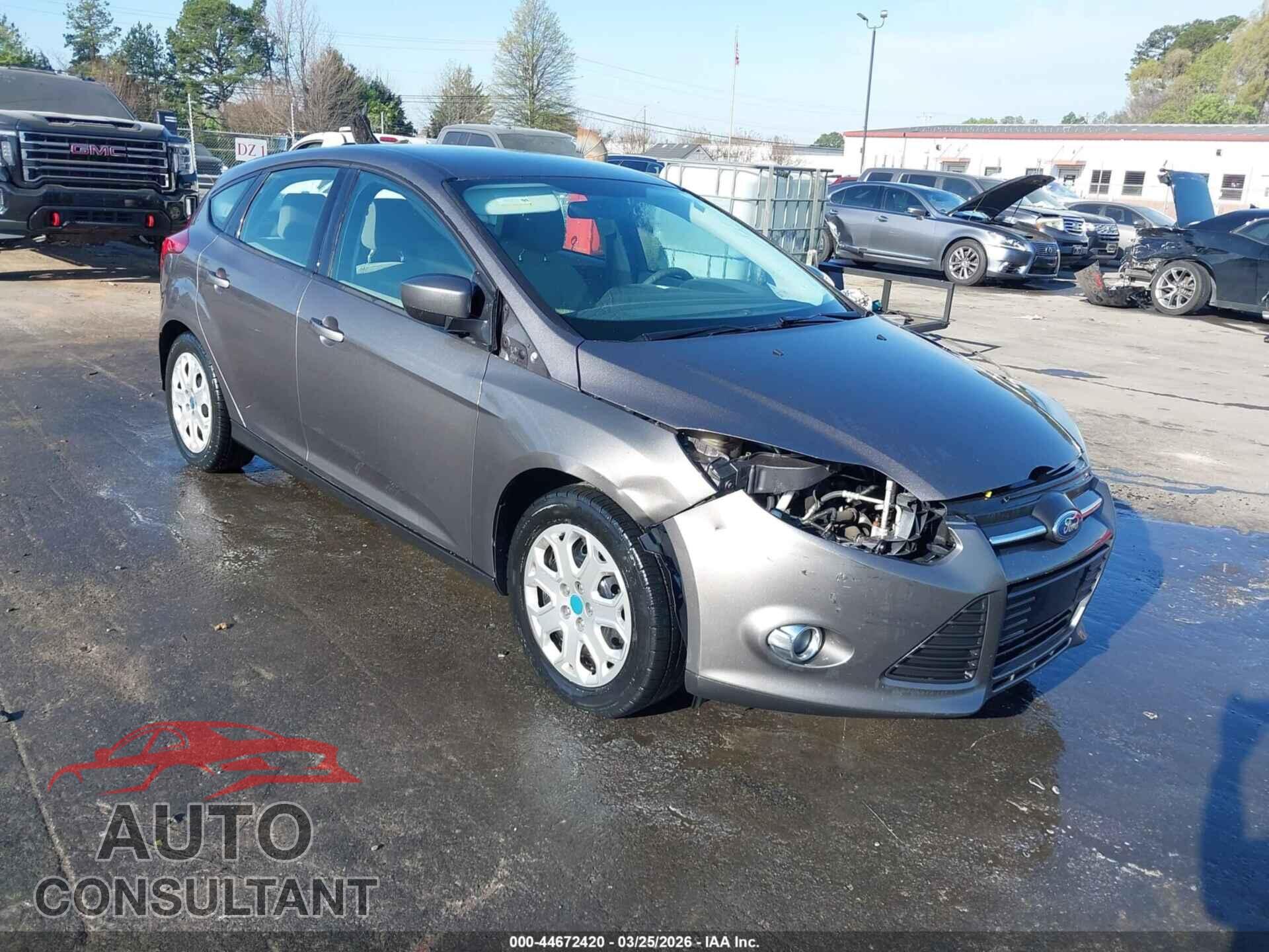 FORD FOCUS 2012 - 1FAHP3K24CL281596
