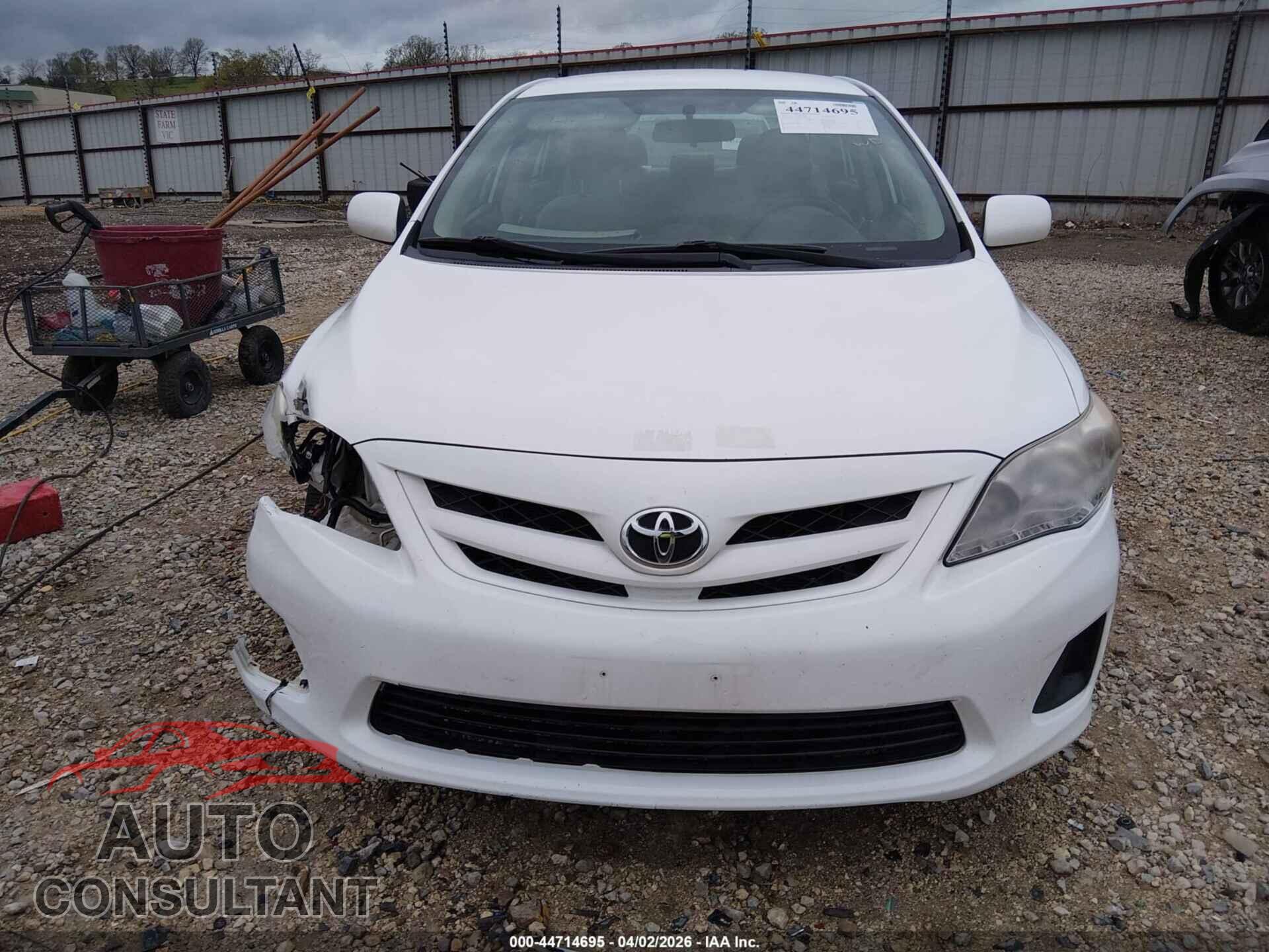 TOYOTA COROLLA 2013 - 5YFBU4EE8DP198573