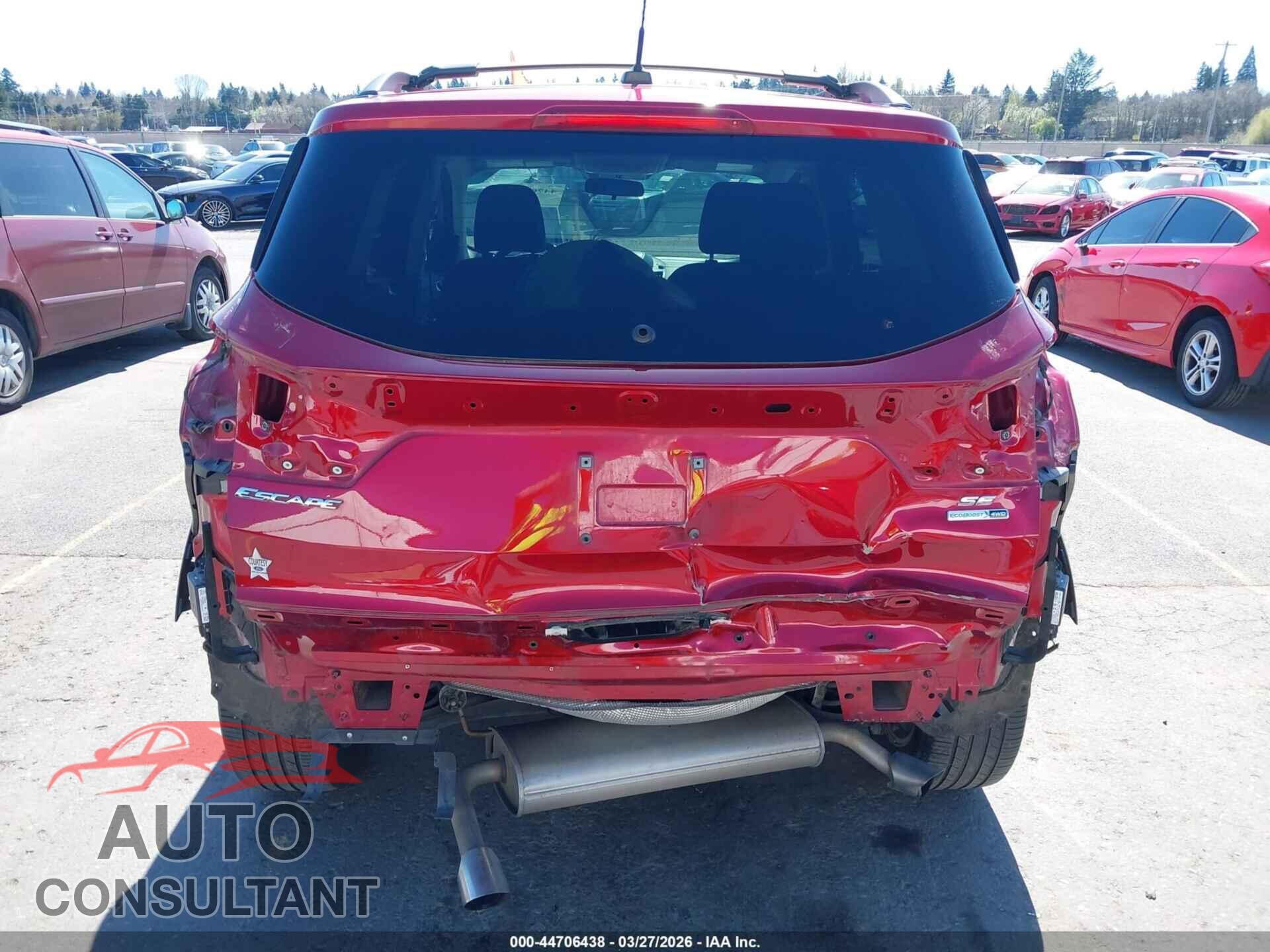 FORD ESCAPE 2017 - 1FMCU9G91HUB82012