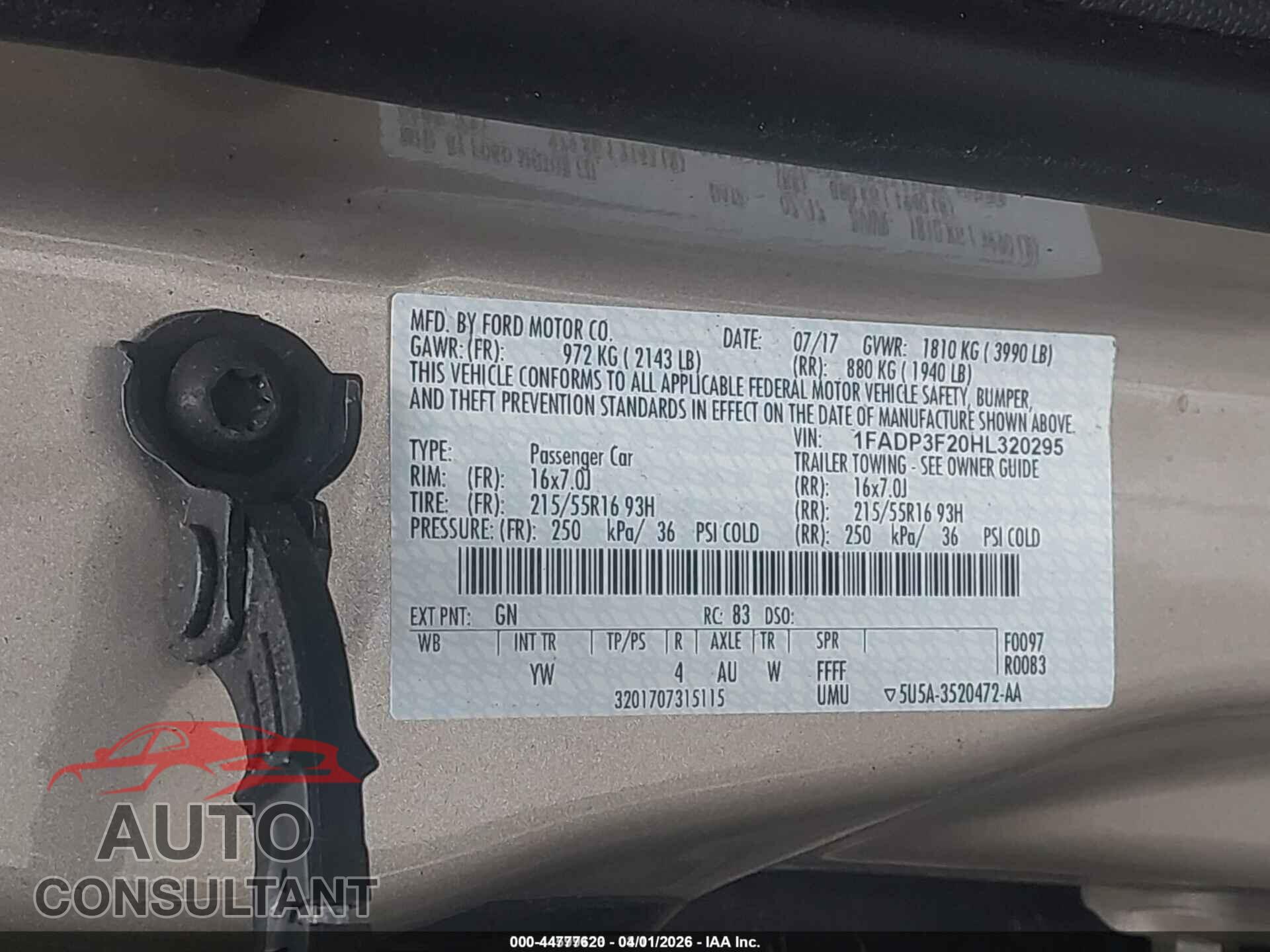 FORD FOCUS 2017 - 1FADP3F20HL320295