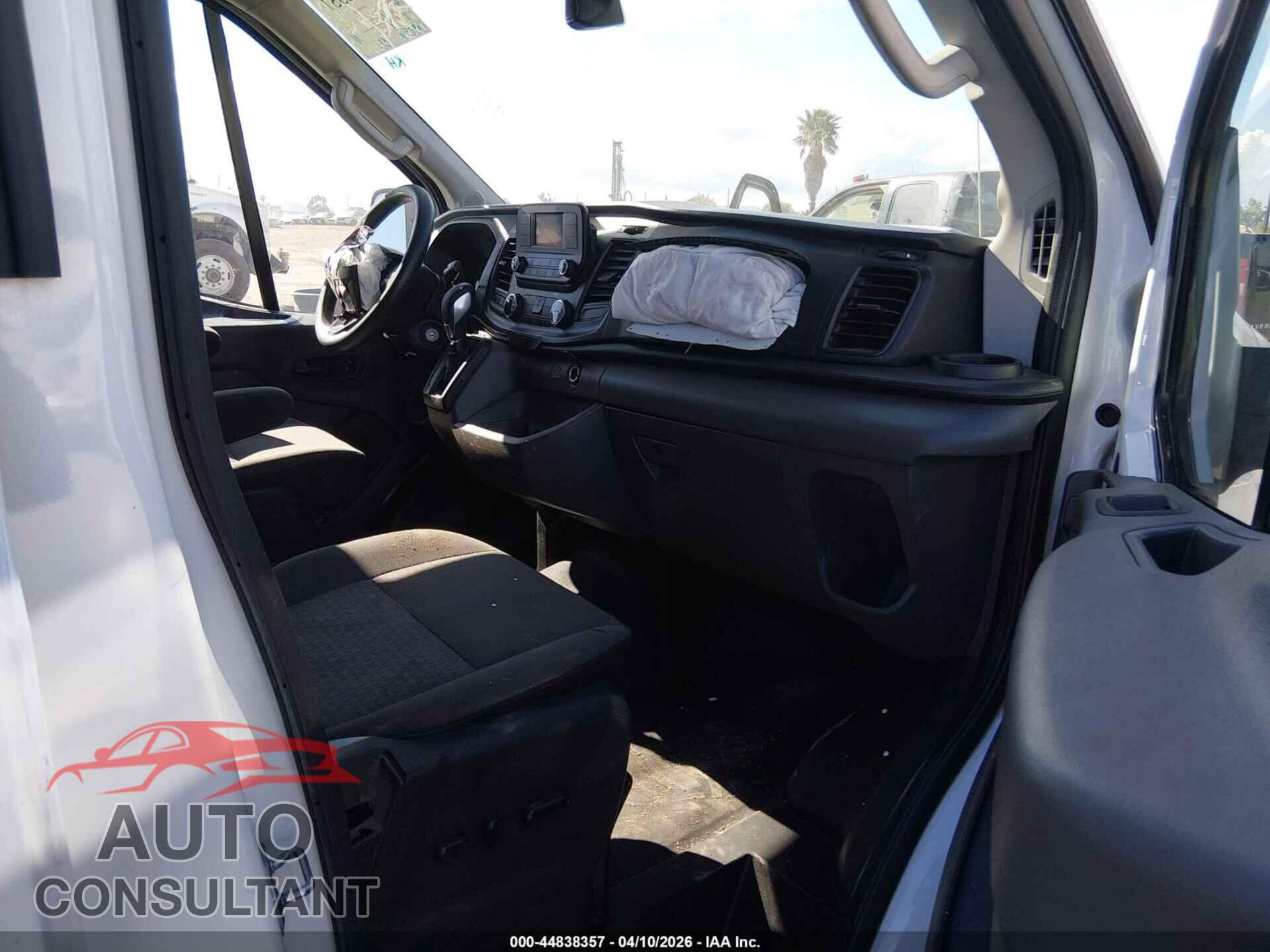 FORD TRANSIT-250 2020 - 1FTBR1C86LKA91936