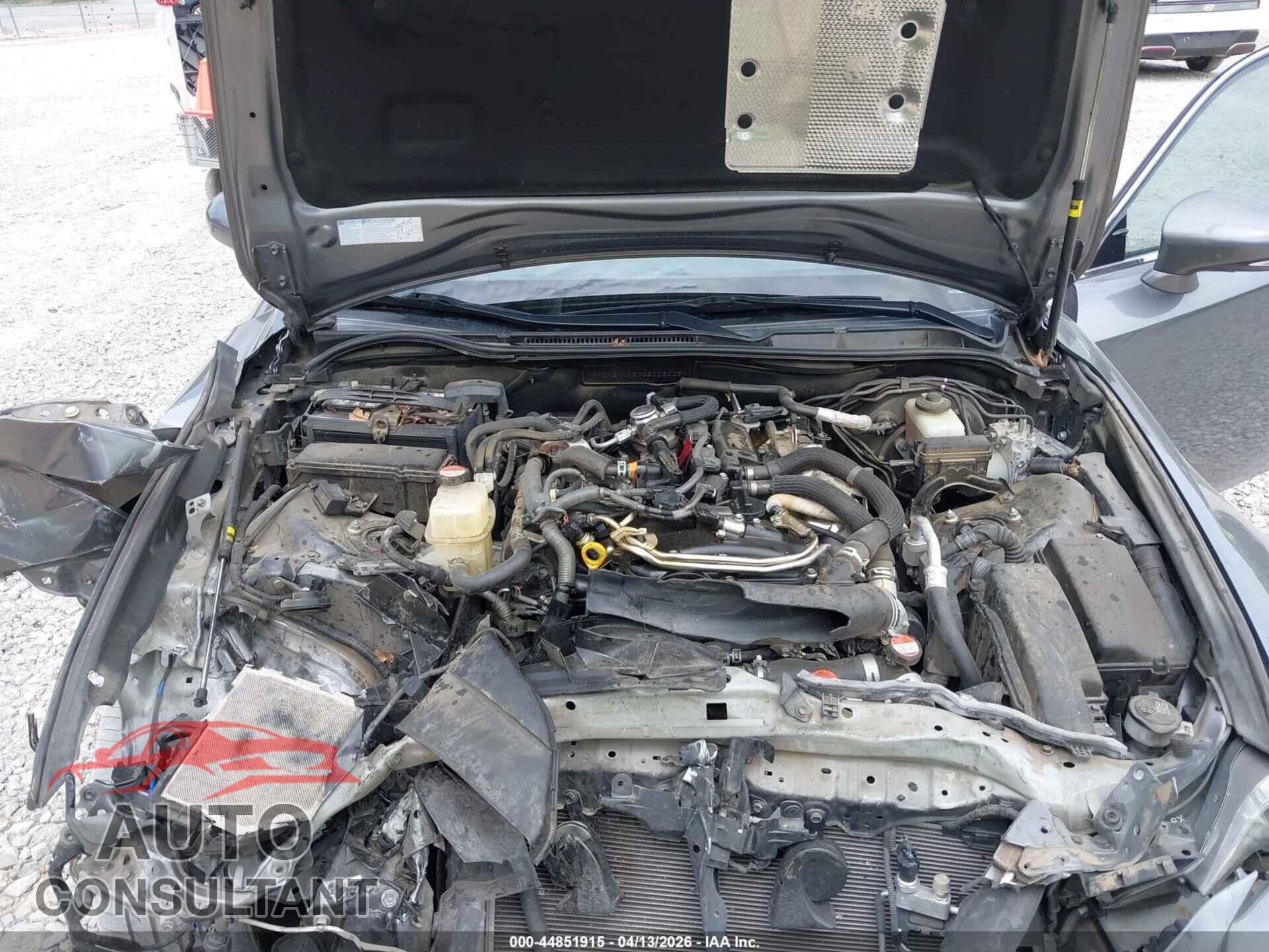 LEXUS IS 200T 2016 - JTHBA1D27G5008003