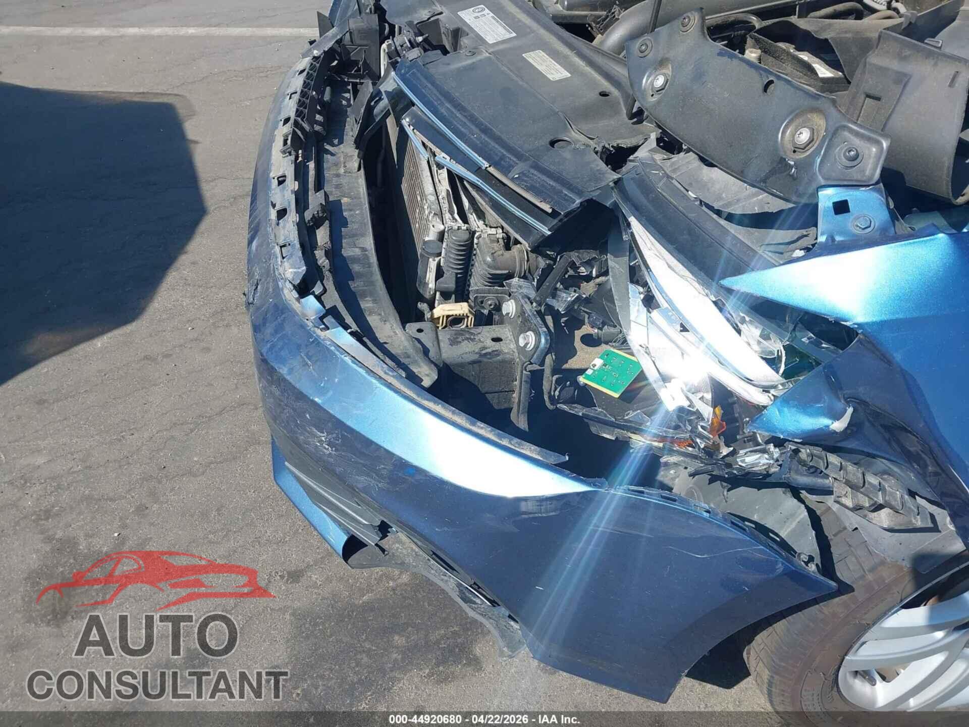 VOLKSWAGEN JETTA 2017 - 3VW2B7AJ0HM322727