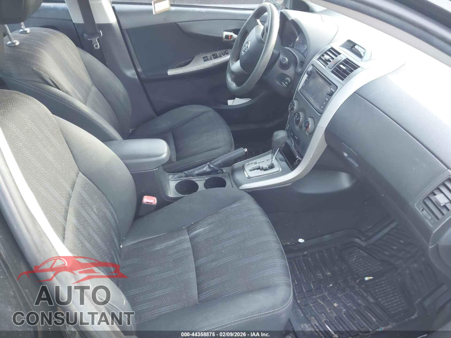 TOYOTA COROLLA 2013 - 2T1BU4EE5DC084028