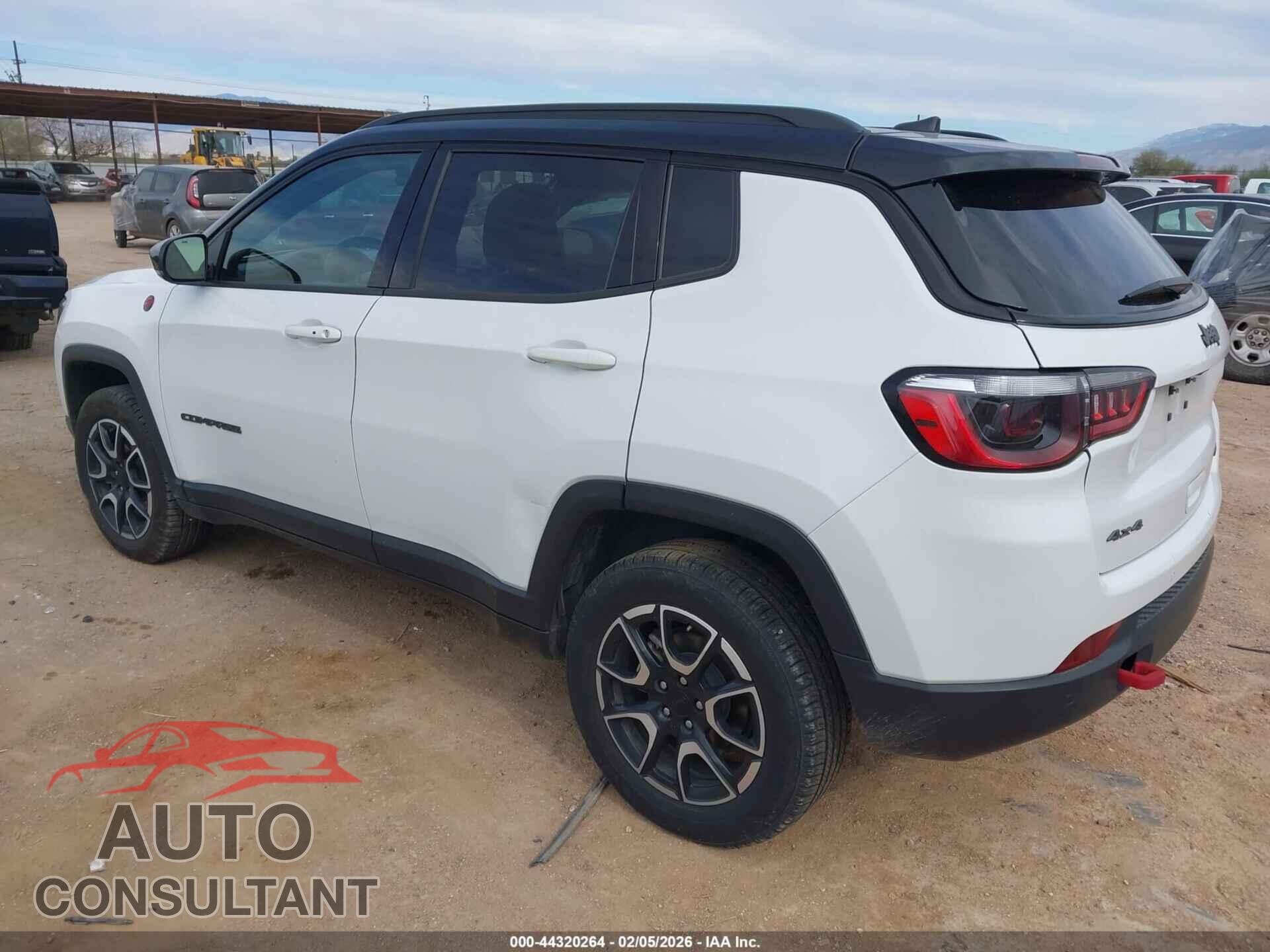JEEP COMPASS 2024 - 3C4NJDDN8RT148820