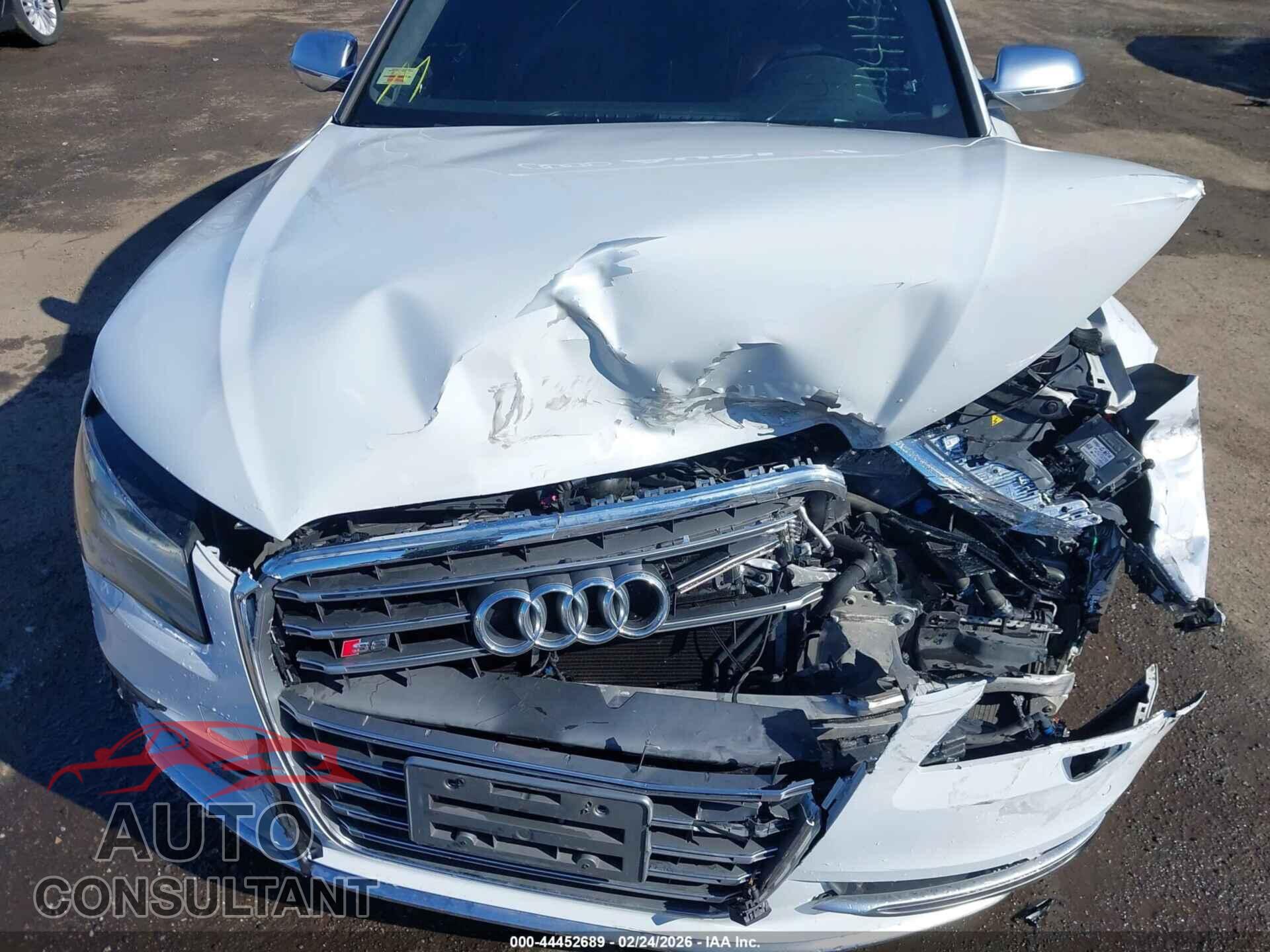 AUDI S8 2013 - WAUD2AFD1DN031887