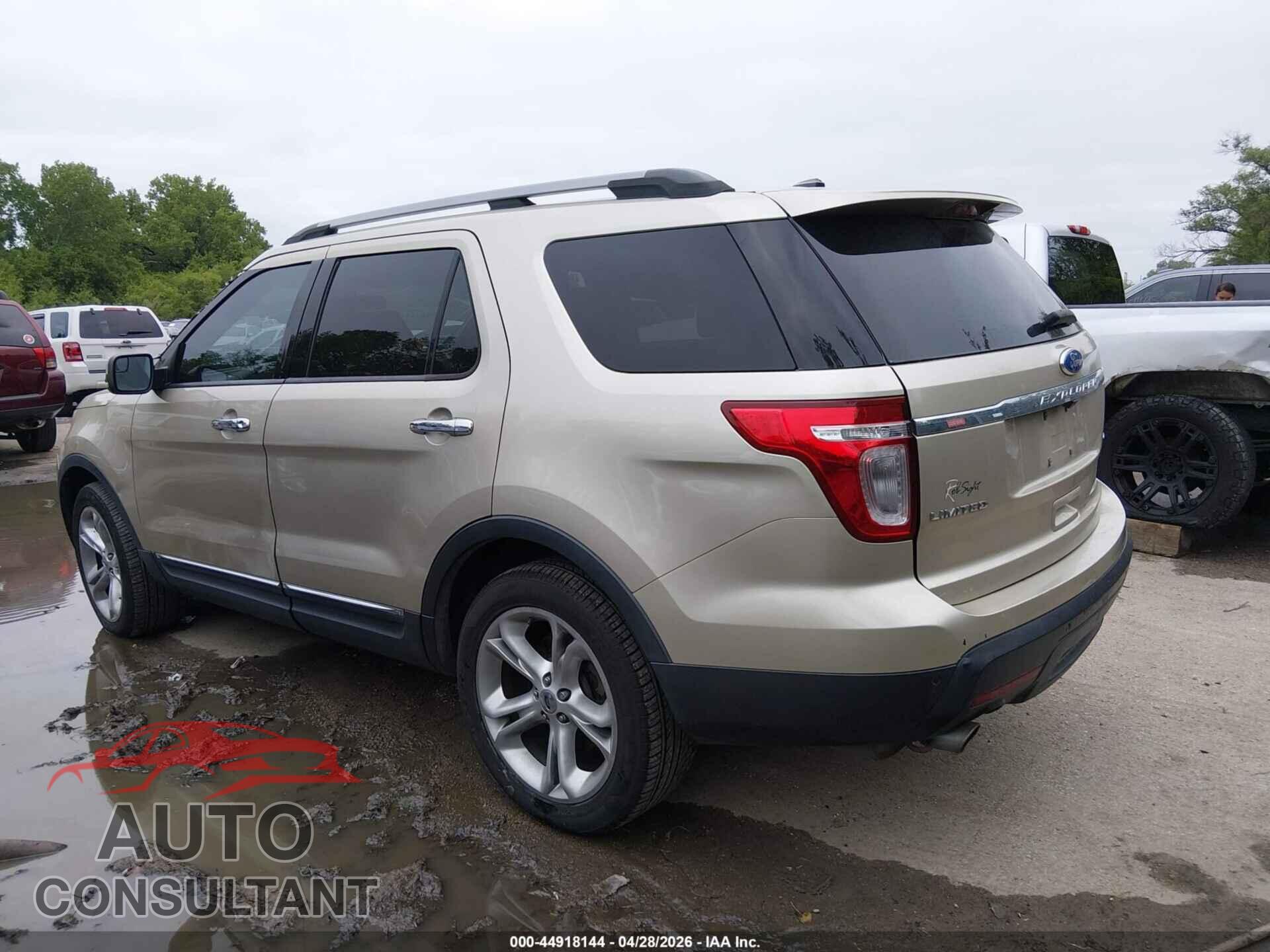 FORD EXPLORER 2011 - 1FMHK8F81BGA56401