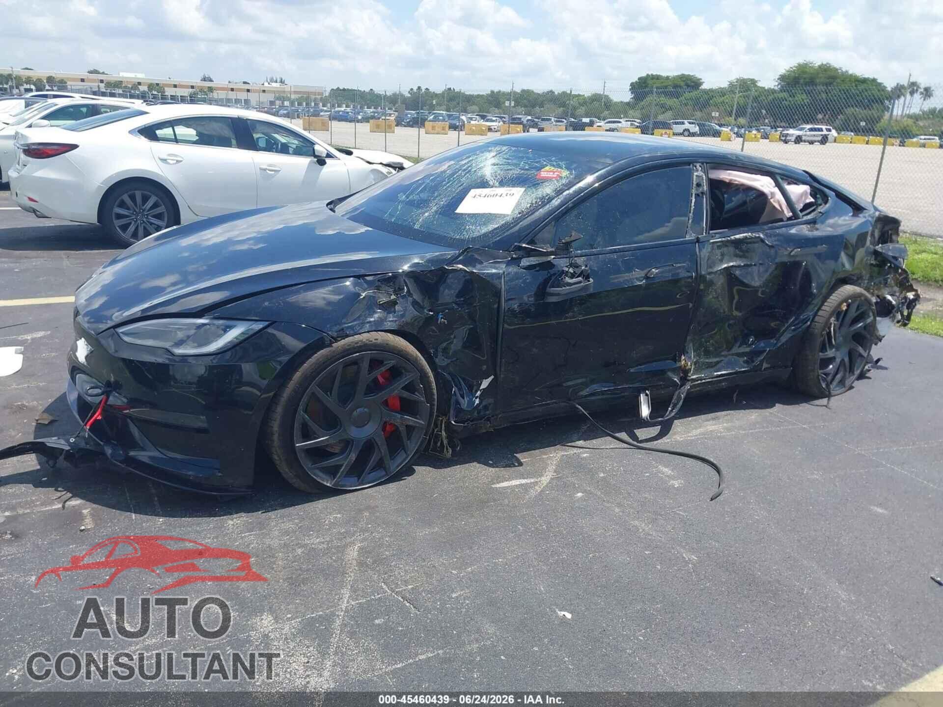 TESLA MODEL S 2026 - 5YJSA1E60TF558011