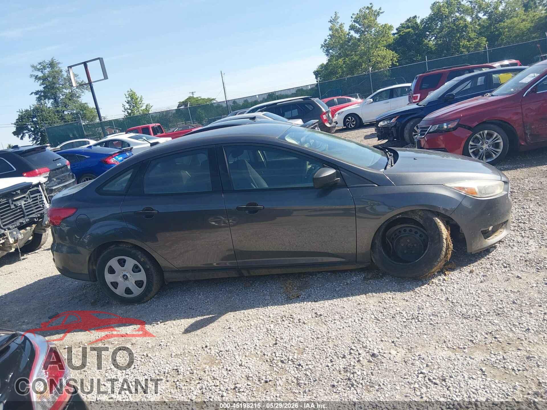 FORD FOCUS 2017 - 1FADP3E27HL330890