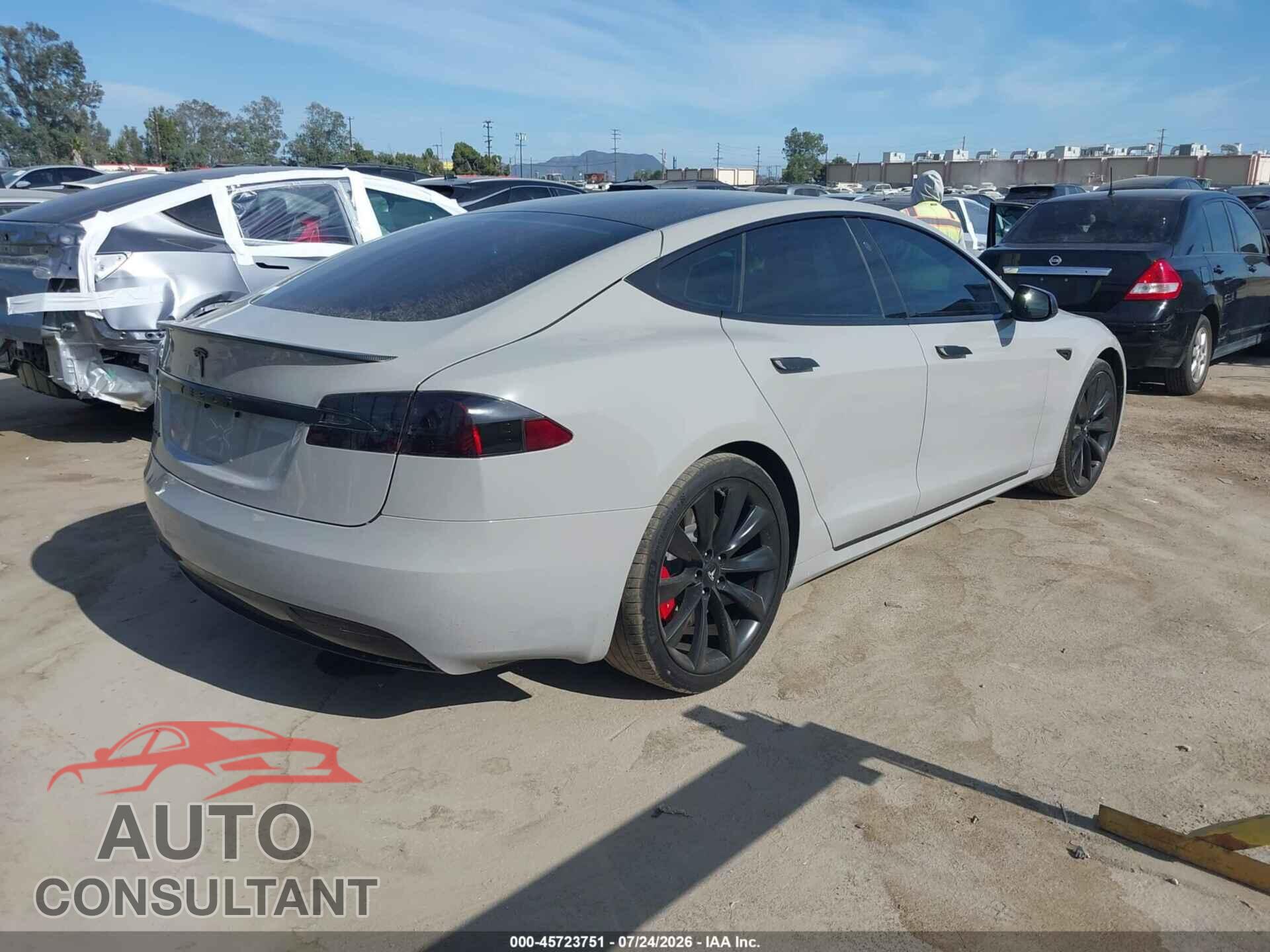 TESLA MODEL S 2017 - 5YJSA1E13HF219142
