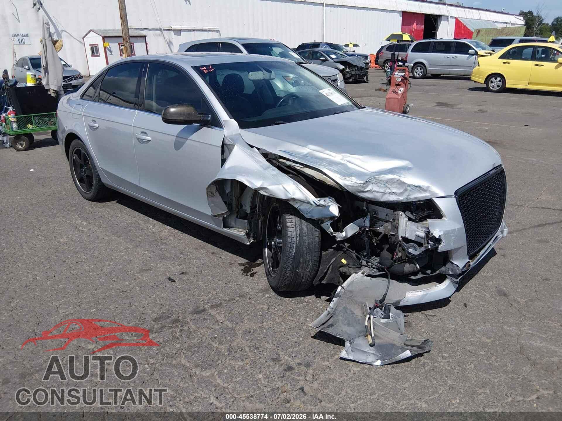 AUDI A4 2012 - WAUBFAFL6CN000376