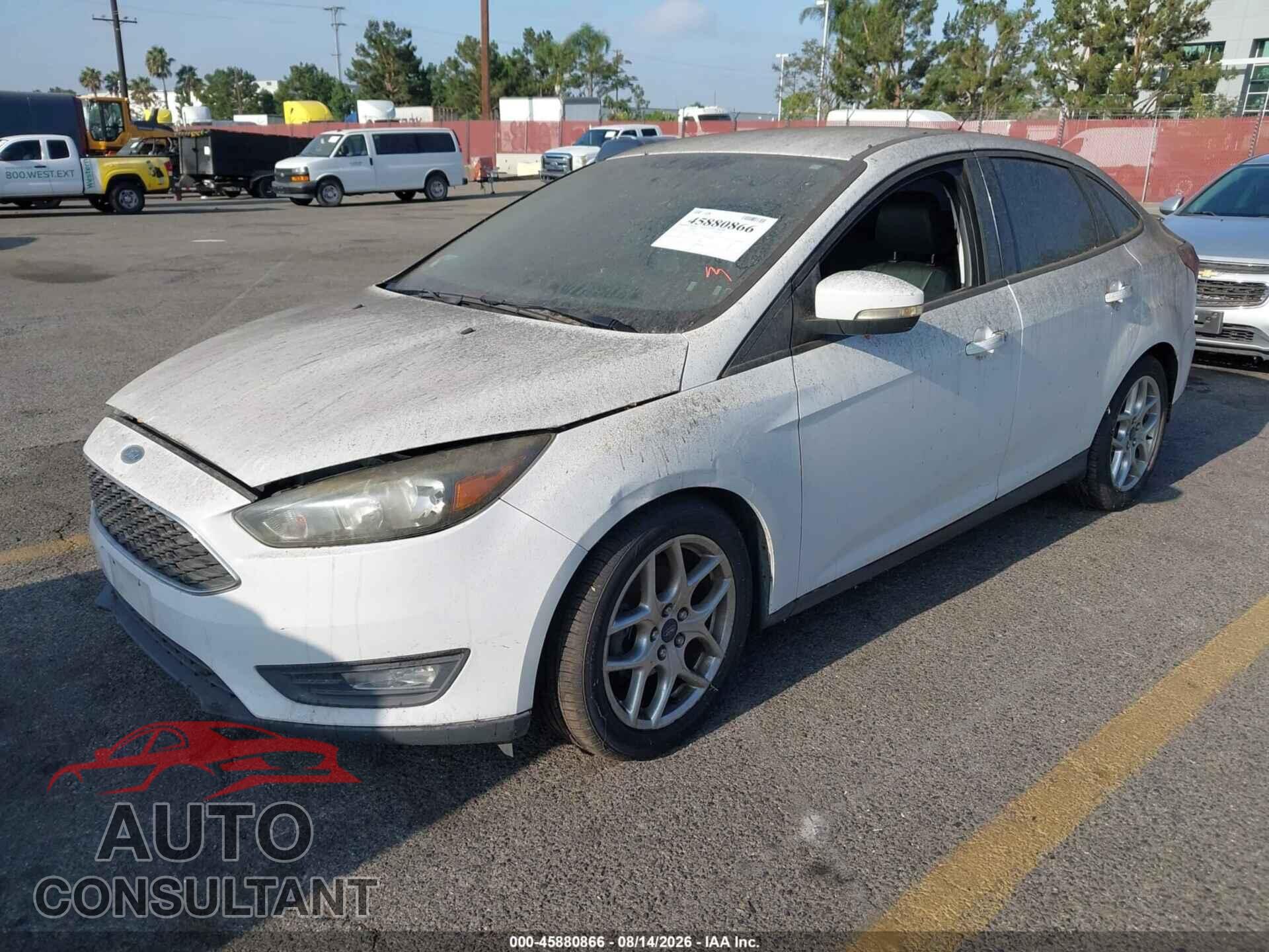 FORD FOCUS 2015 - 1FADP3F2XFL331043