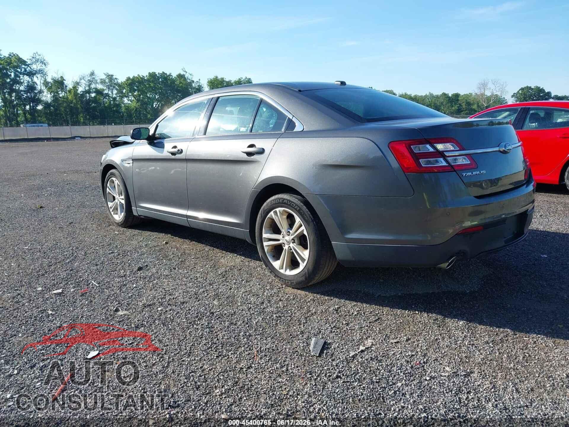 FORD TAURUS 2015 - 1FAHP2E80FG158773