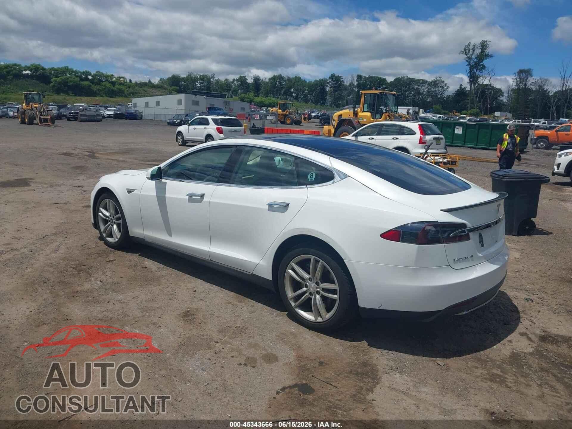 TESLA MODEL S 2012 - 5YJSA1CP3CFP03263