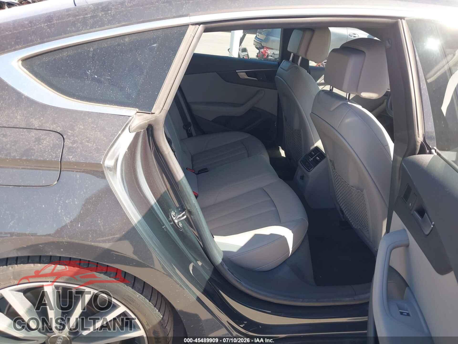 AUDI A5 2018 - WAUCNCF53JA018441