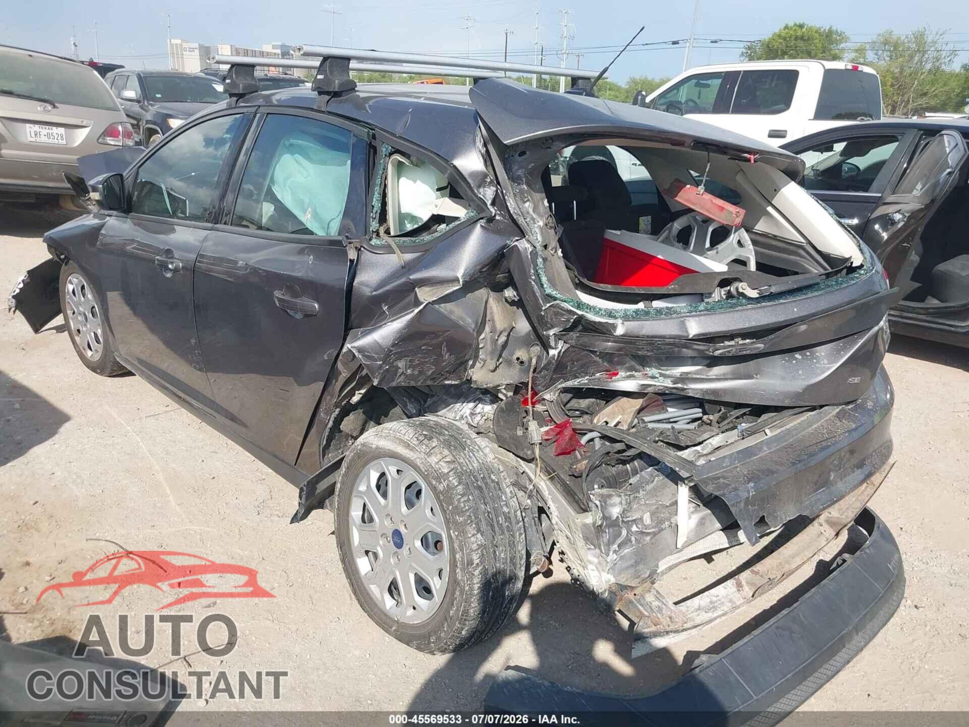 FORD FOCUS 2012 - 1FAHP3K23CL423615