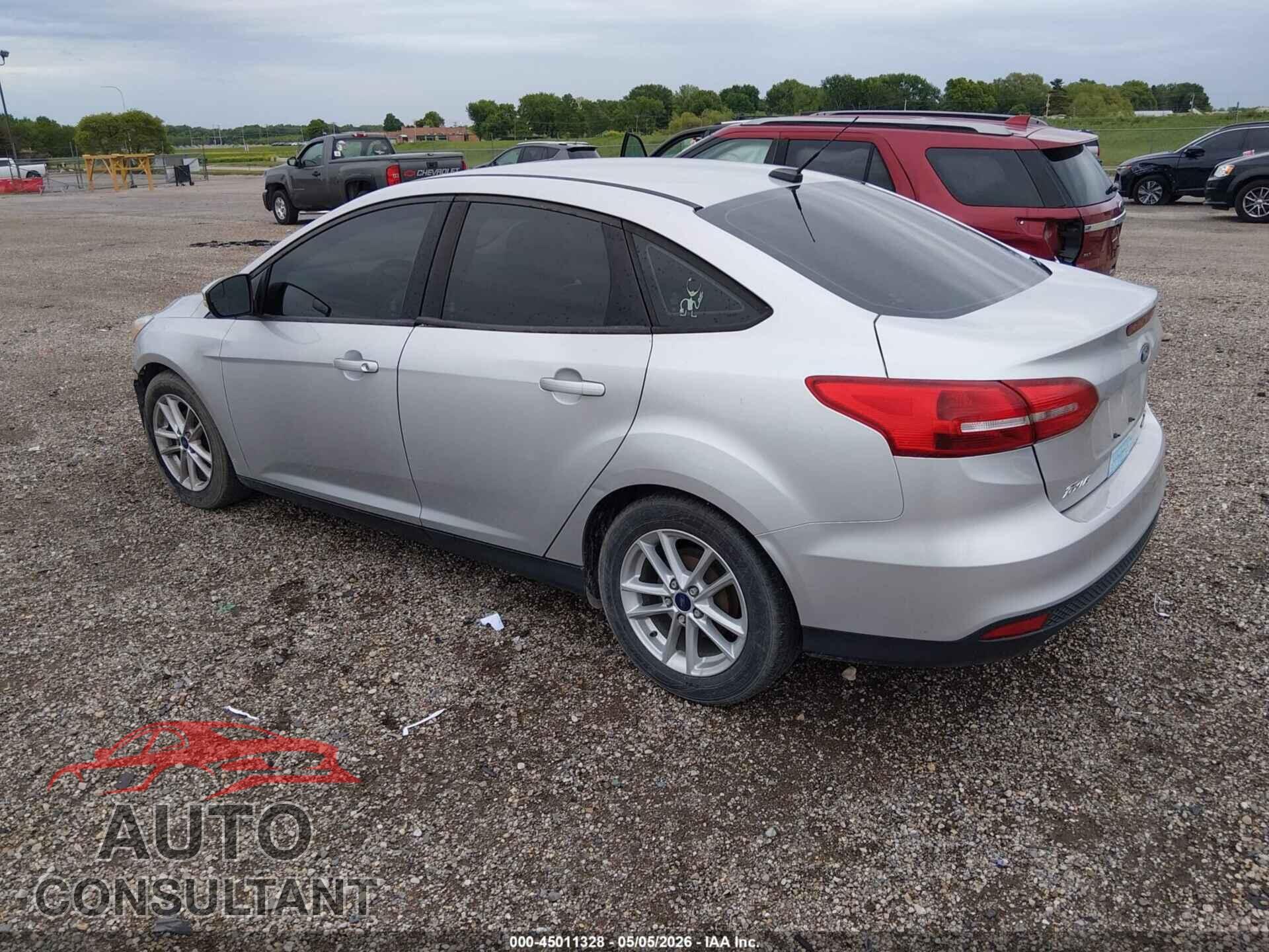 FORD FOCUS 2016 - 1FADP3F23GL386872