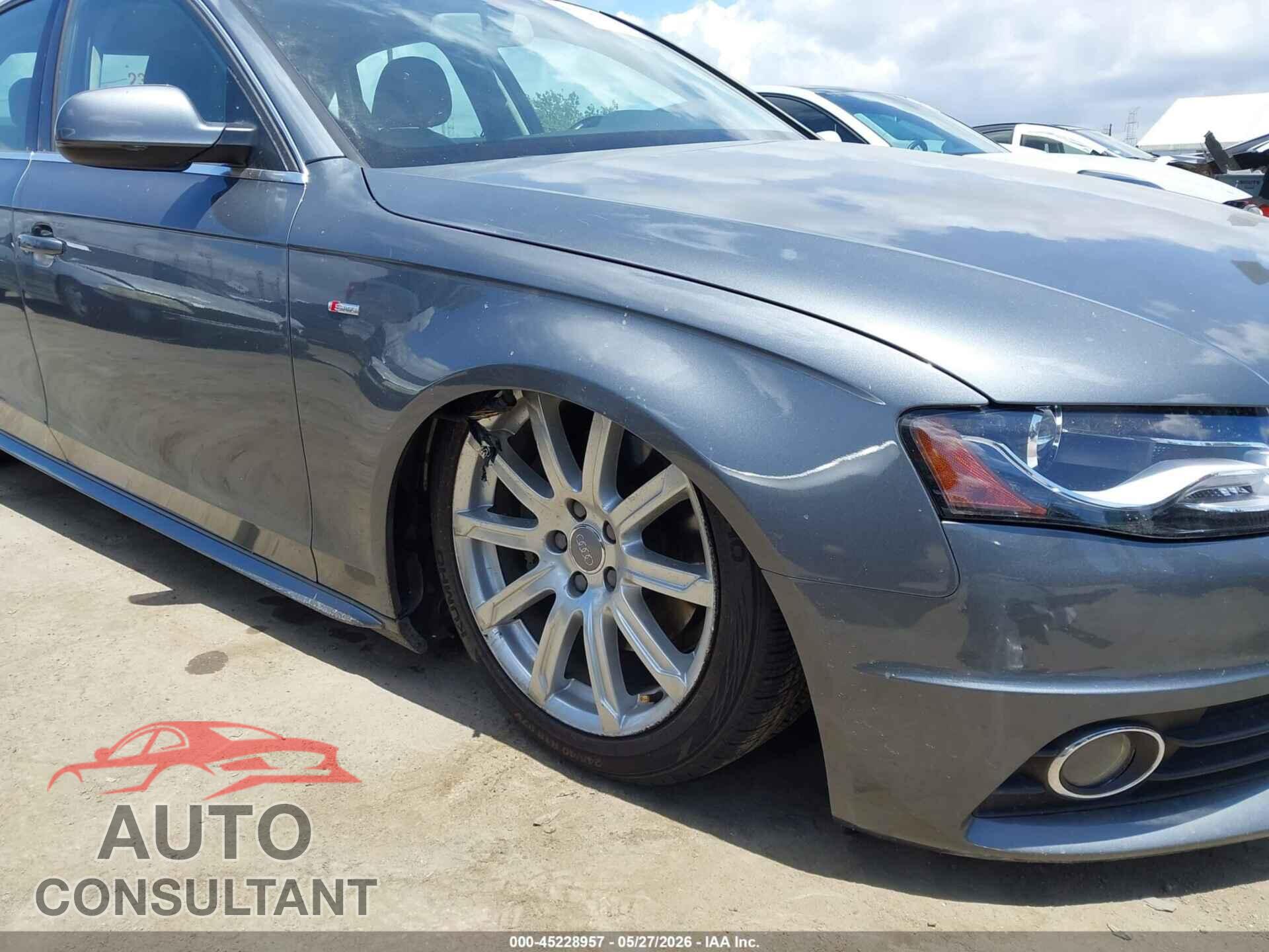 AUDI A4 2012 - WAUFFAFL3CN013961