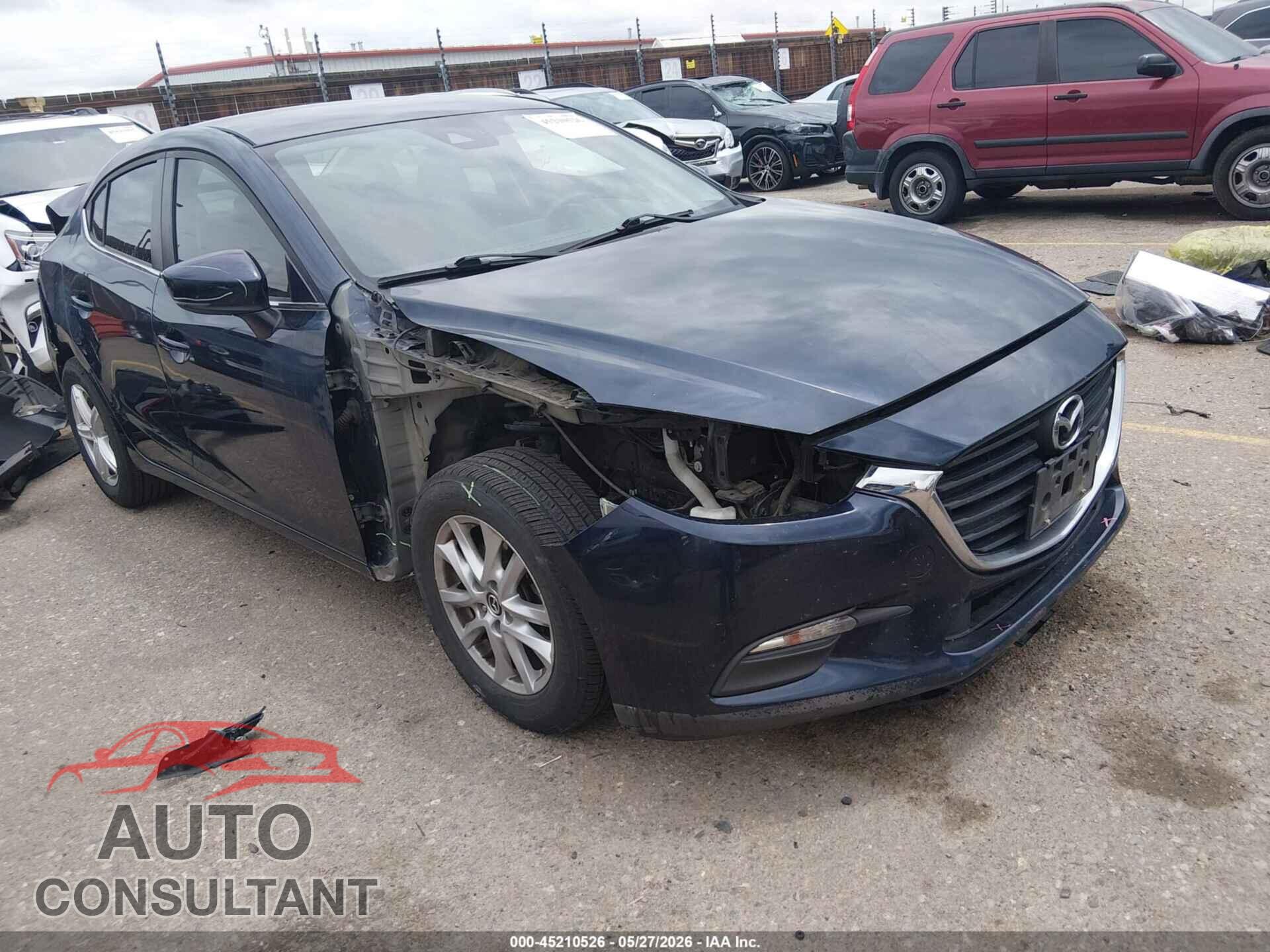 MAZDA MAZDA3 2018 - 3MZBN1U78JM177317
