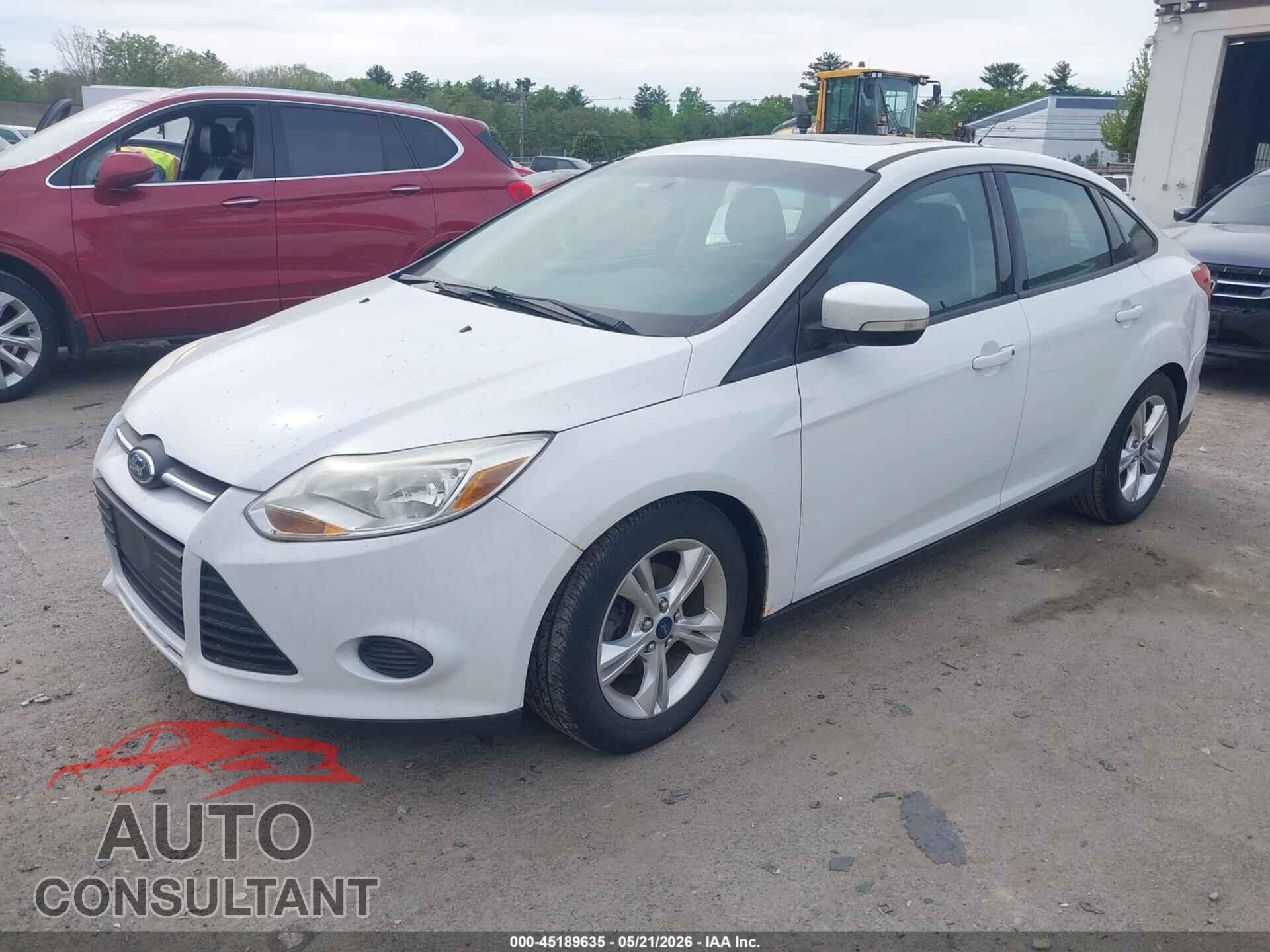 FORD FOCUS 2014 - 1FADP3F2XEL180350
