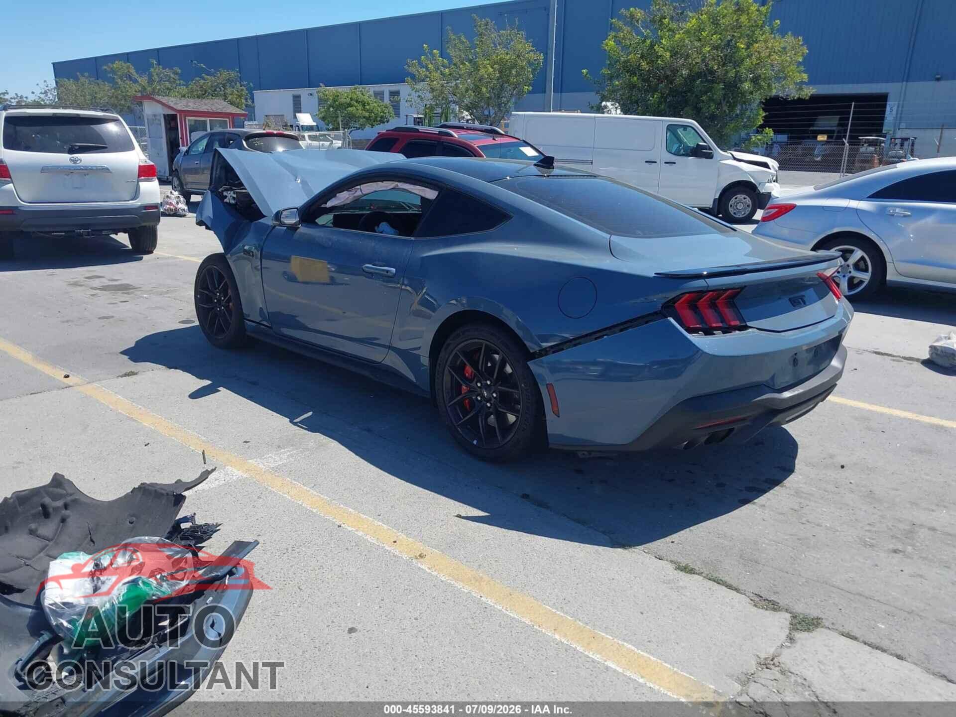 FORD MUSTANG 2024 - 1FA6P8CF2R5428582