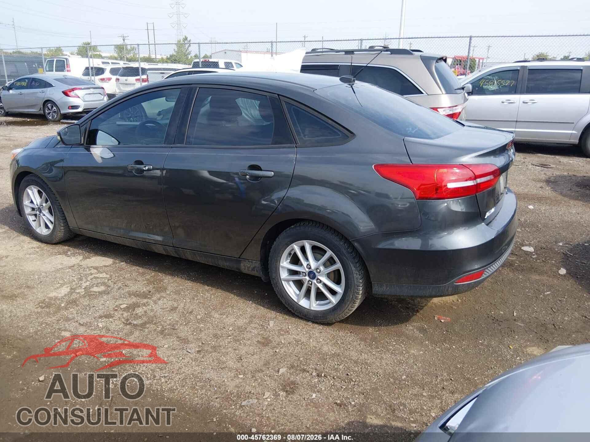 FORD FOCUS 2015 - 1FADP3F24FL341728
