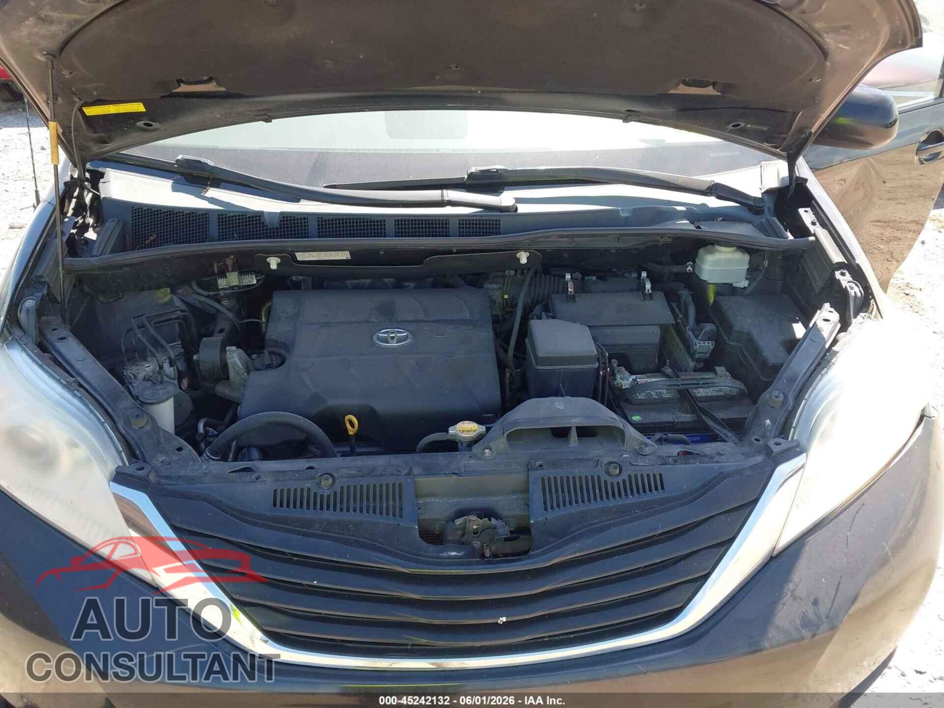 TOYOTA SIENNA 2012 - 5TDKK3DC4CS235866
