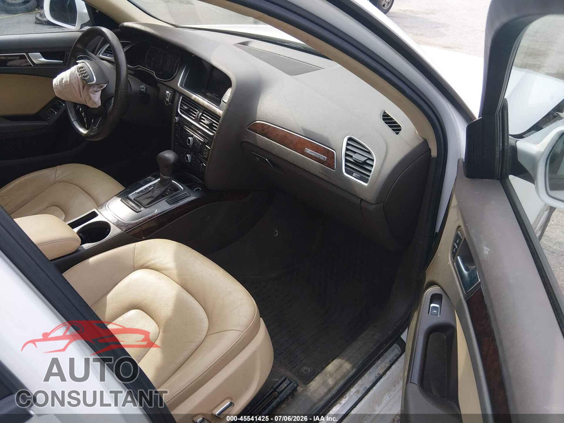 AUDI A4 2014 - WAUBFAFL2EN017842