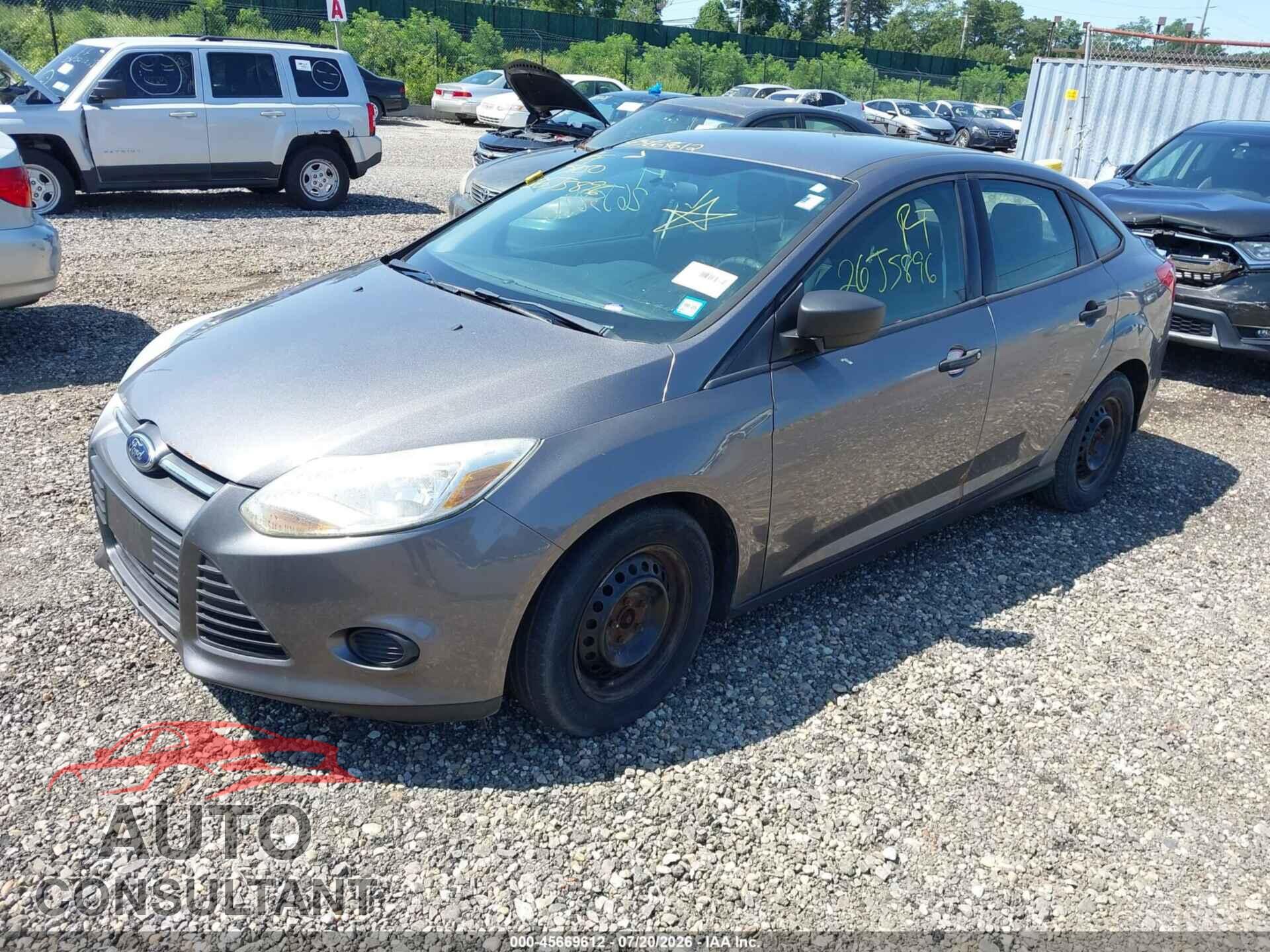 FORD FOCUS 2013 - 1FADP3E28DL206492