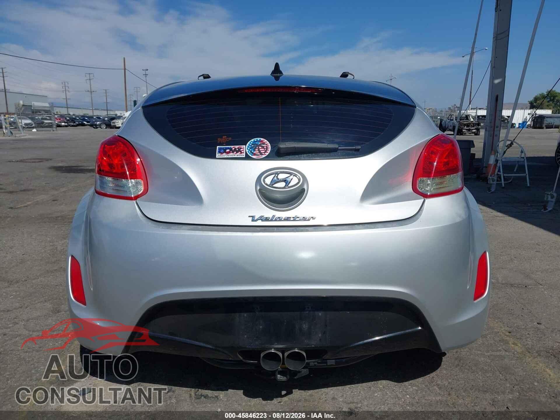 HYUNDAI VELOSTER 2013 - KMHTC6AD9DU111374