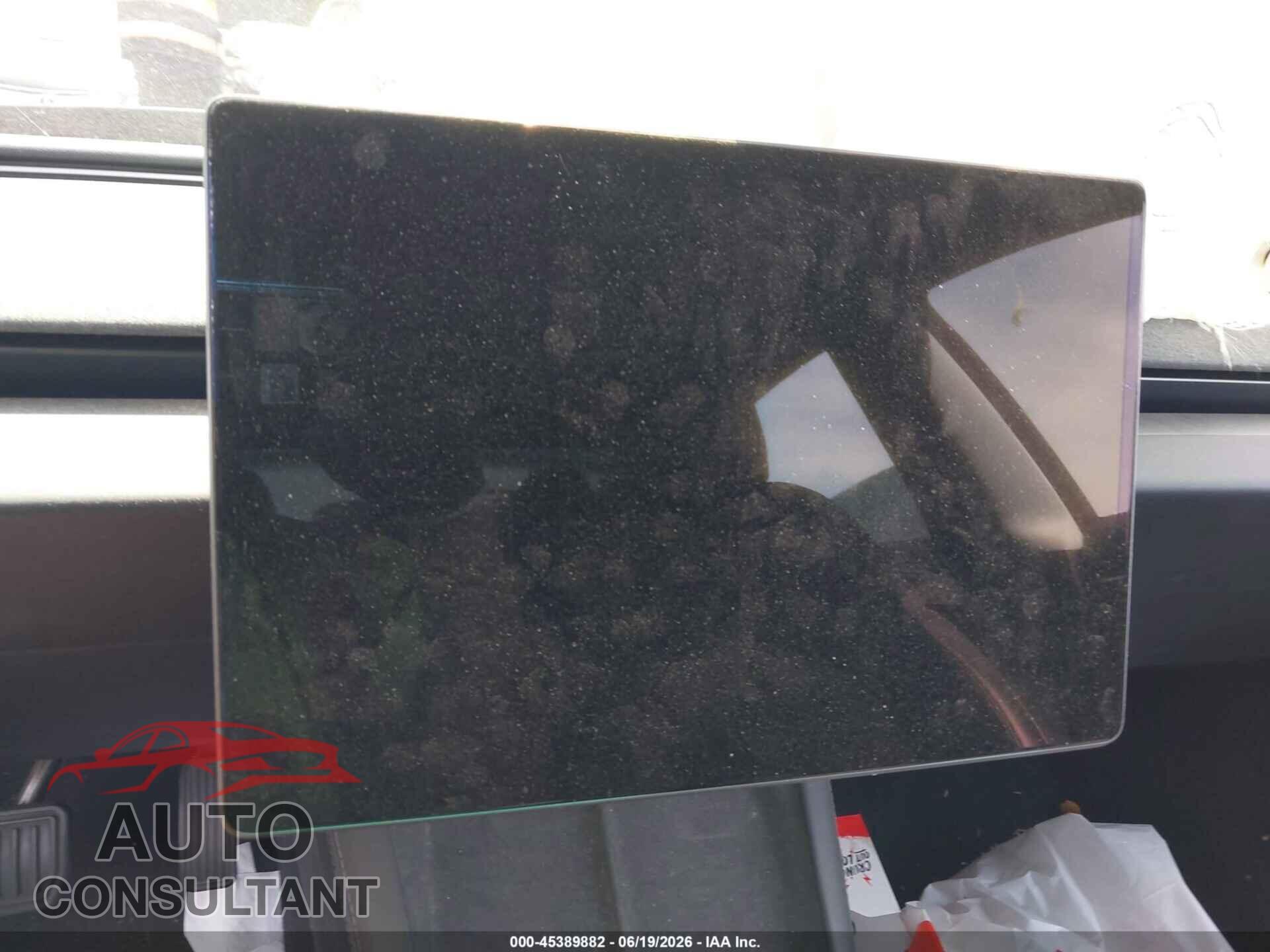 TESLA MODEL 3 2024 - 5YJ3E1EA2RF858056