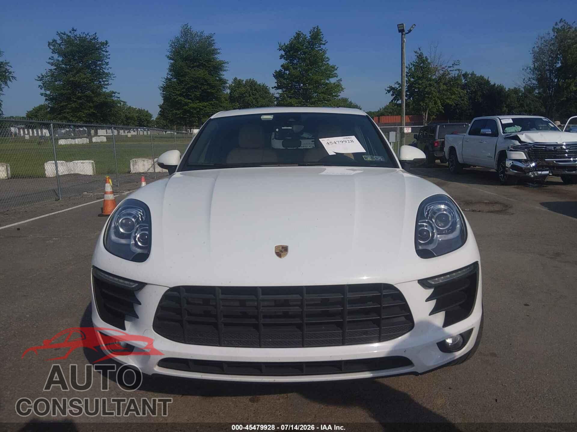 PORSCHE MACAN 2018 - WP1AA2A50JLB03991