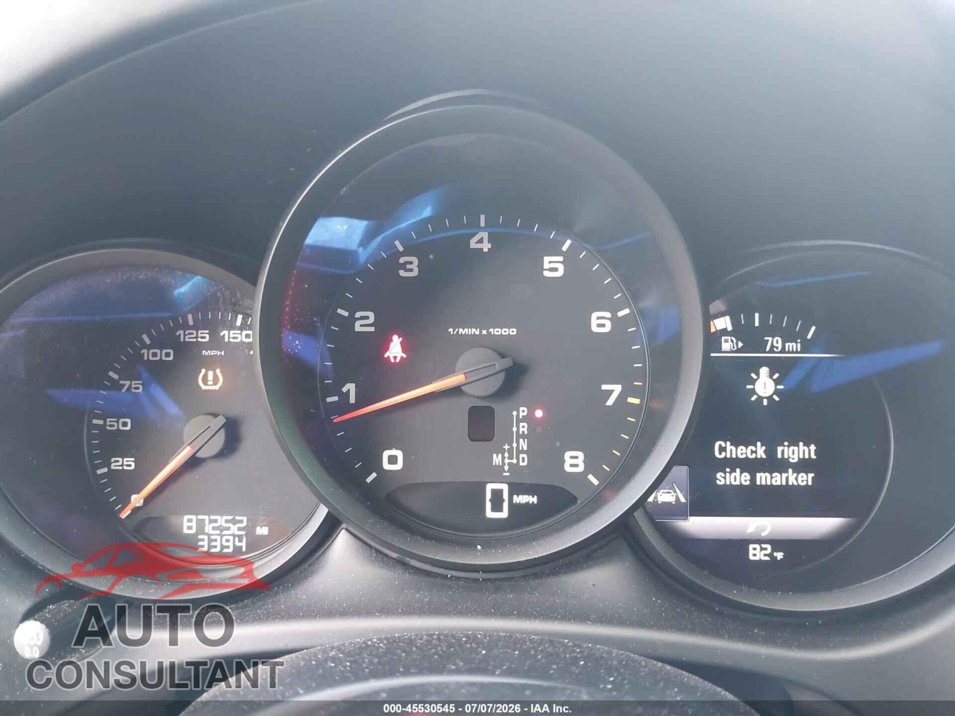 PORSCHE MACAN 2018 - WP1AA2A58JLB03723