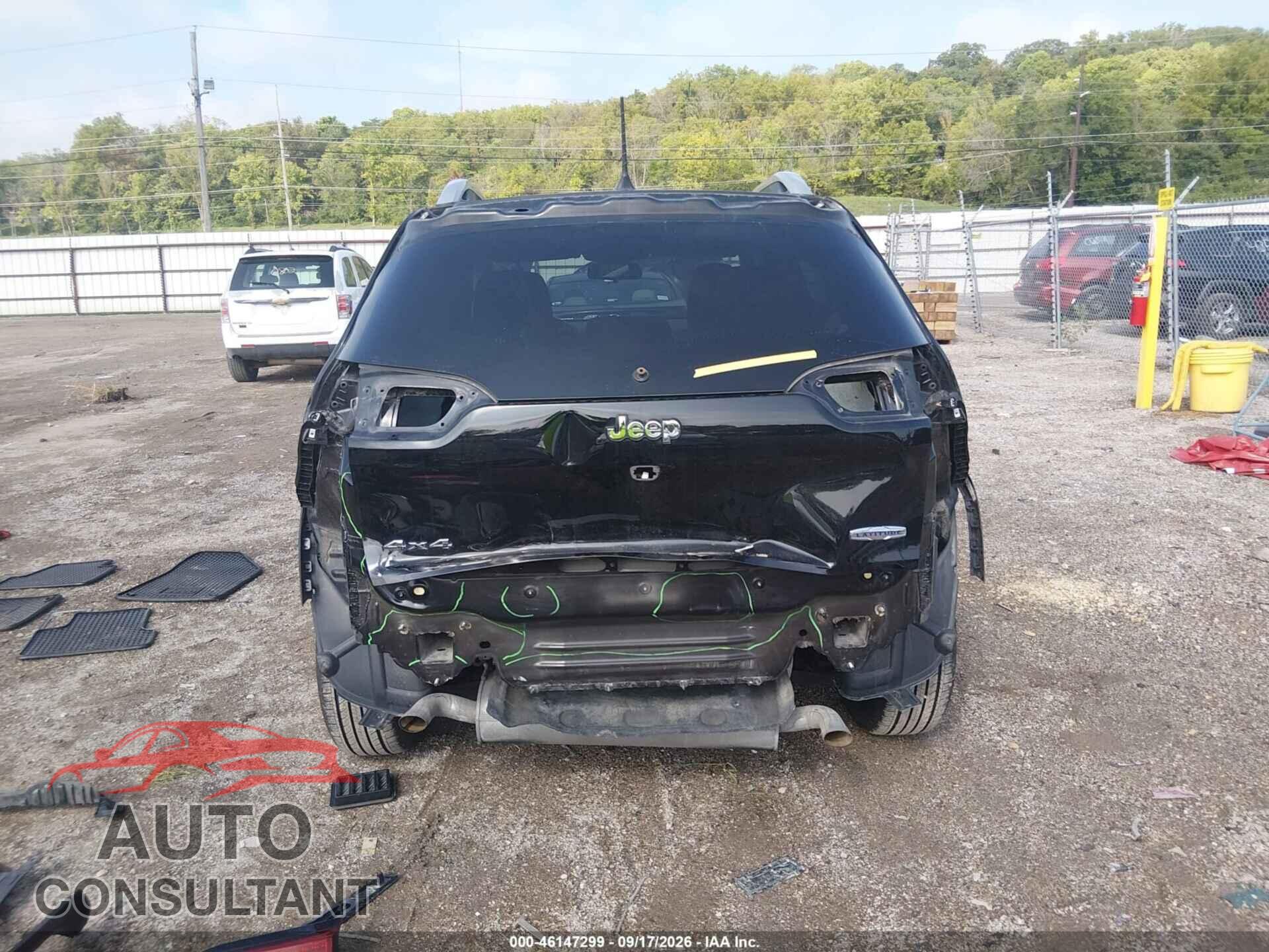 JEEP CHEROKEE 2017 - 1C4PJMCS2HD217974