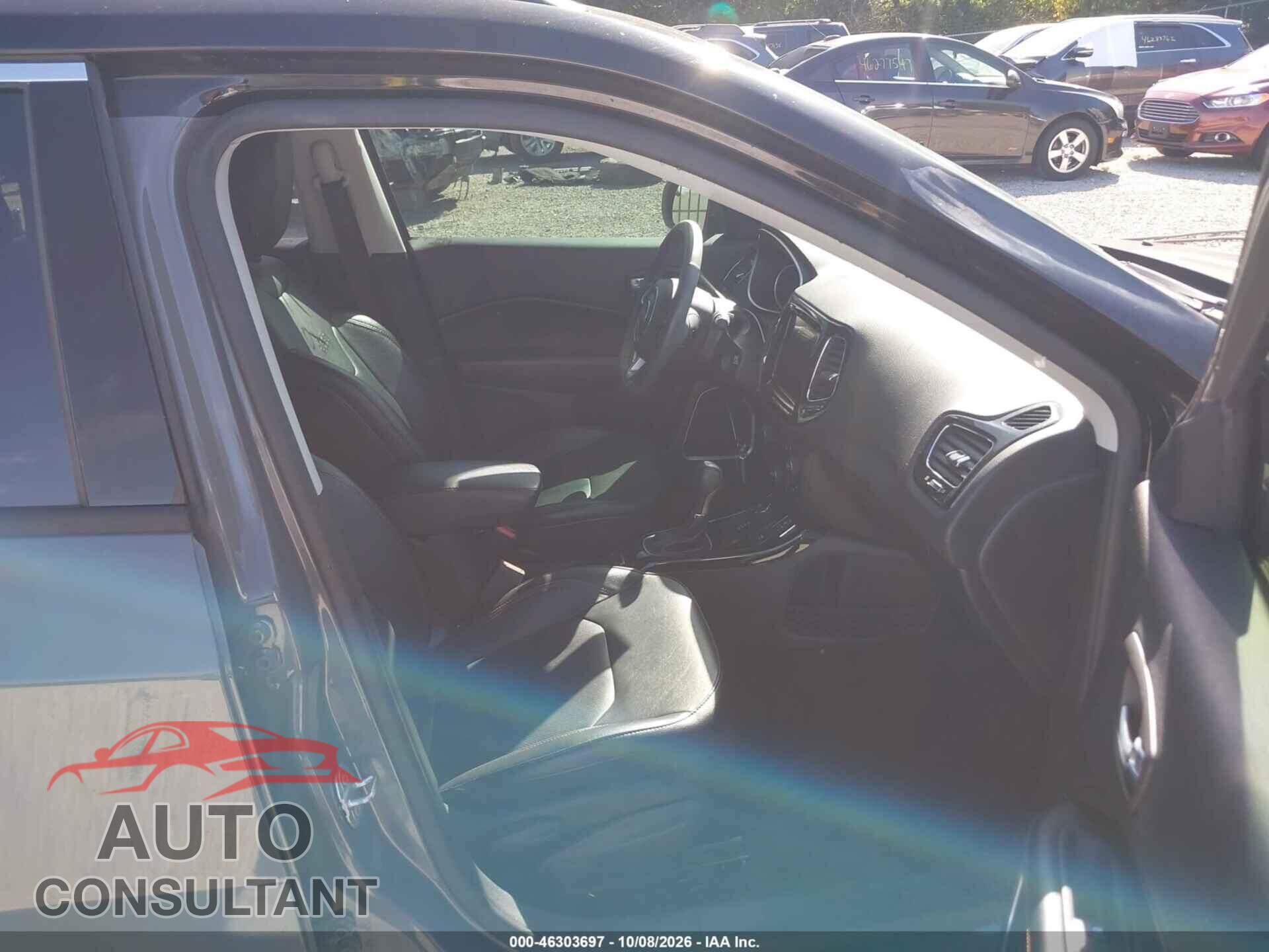 JEEP COMPASS 2020 - 3C4NJDCB1LT139049