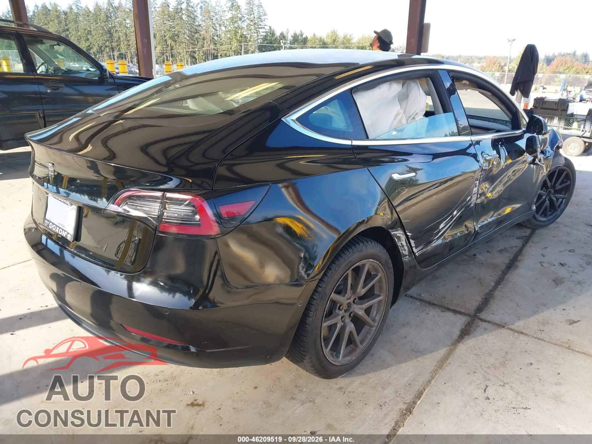 TESLA MODEL 3 2018 - 5YJ3E1EA0JF172649