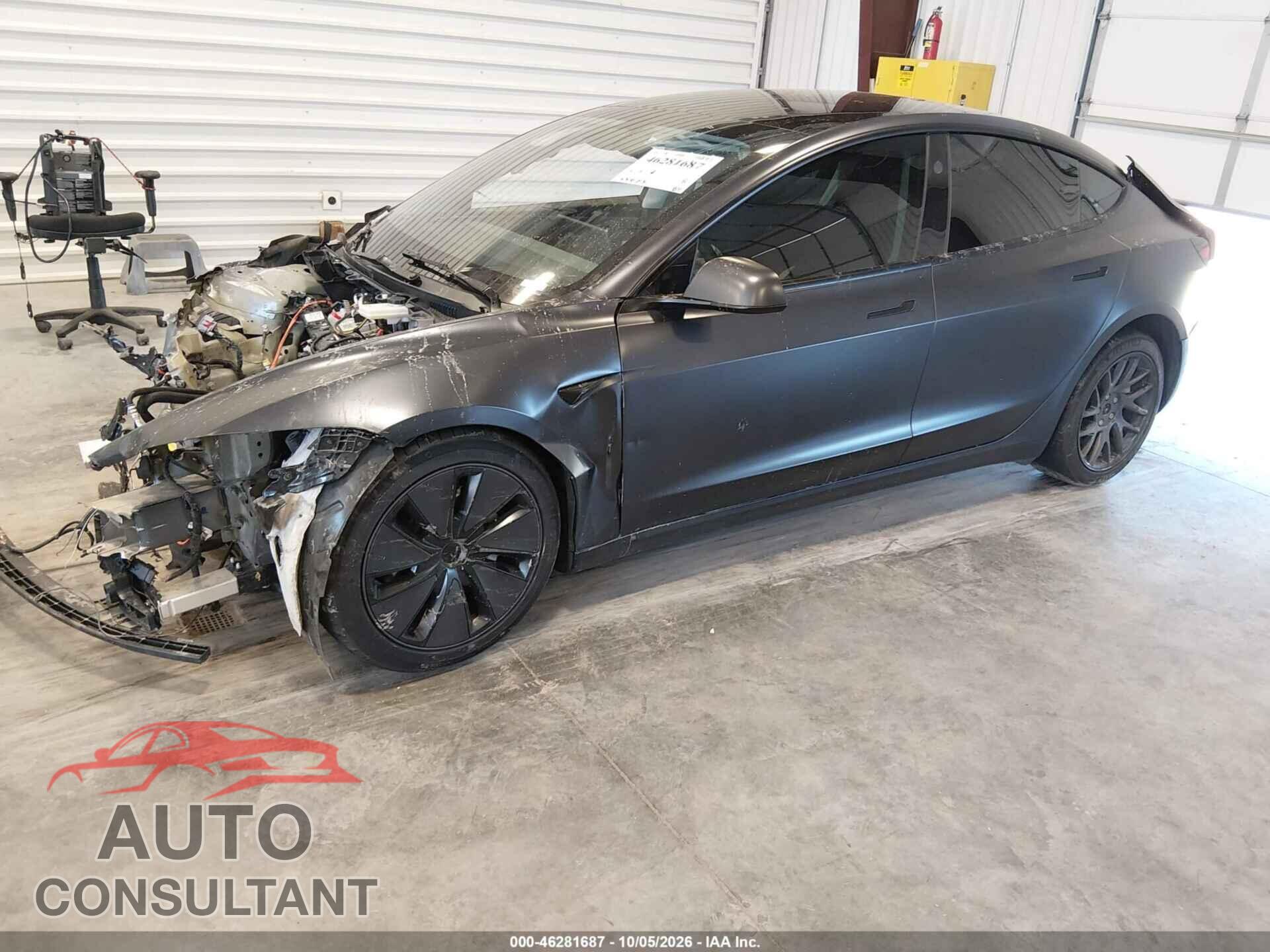 TESLA MODEL 3 2024 - 5YJ3E1EA9RF752266