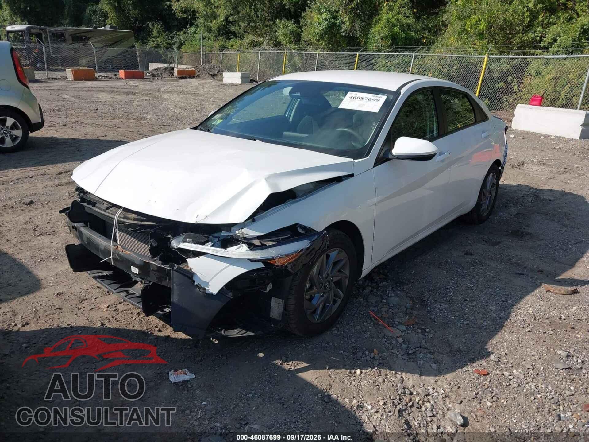 HYUNDAI ELANTRA 2024 - KMHLM4DG2RU659036