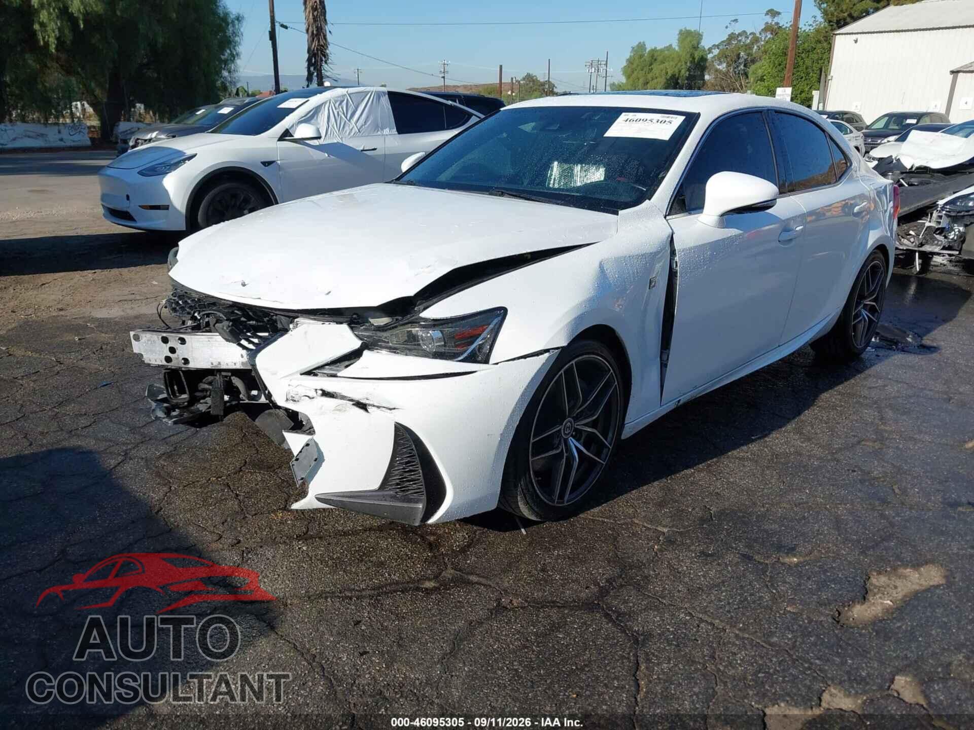 LEXUS IS 200T 2017 - JTHBA1D24H5051263