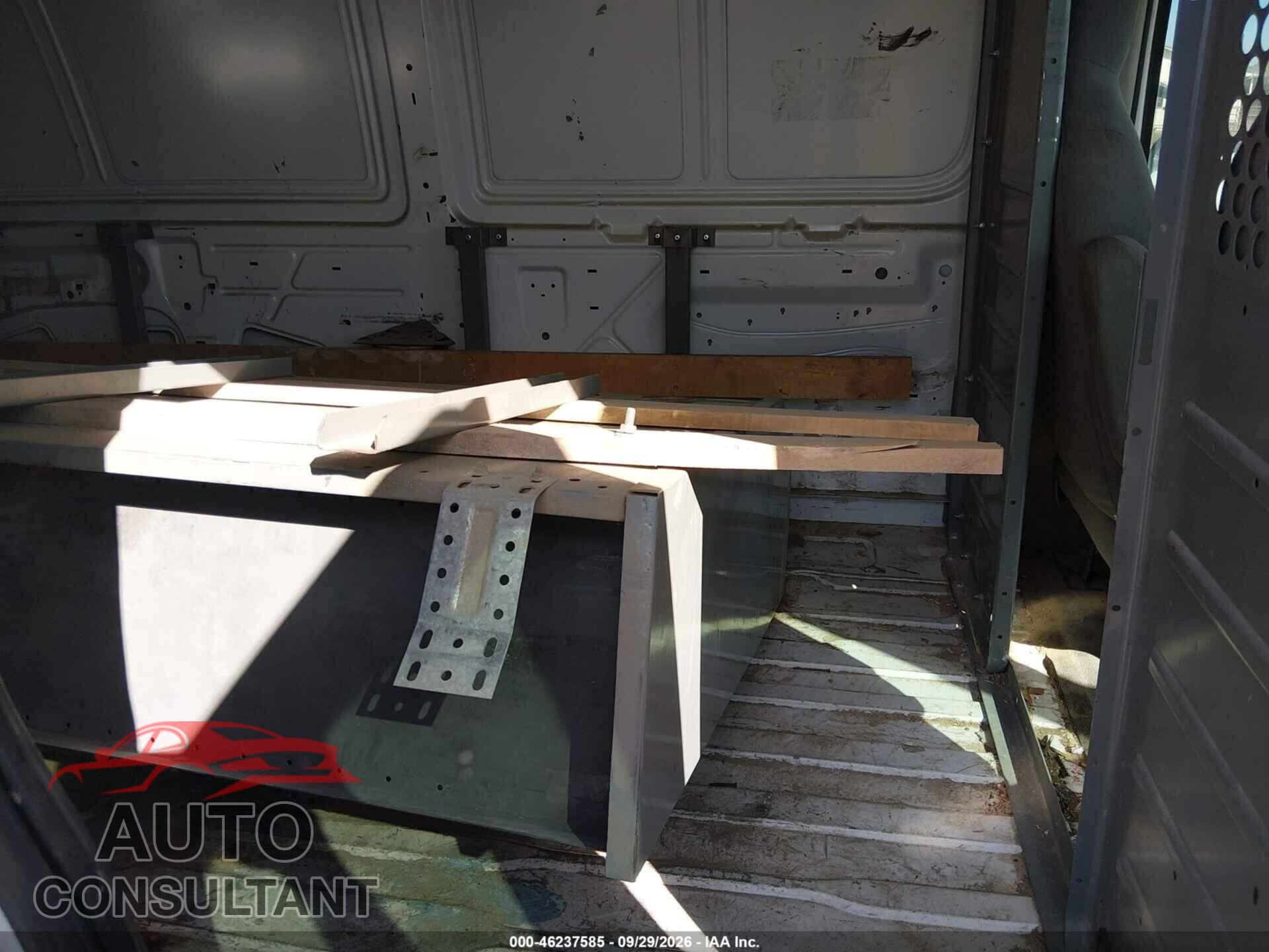 FORD E-250 2011 - 1FTNE2EW7BDA50163