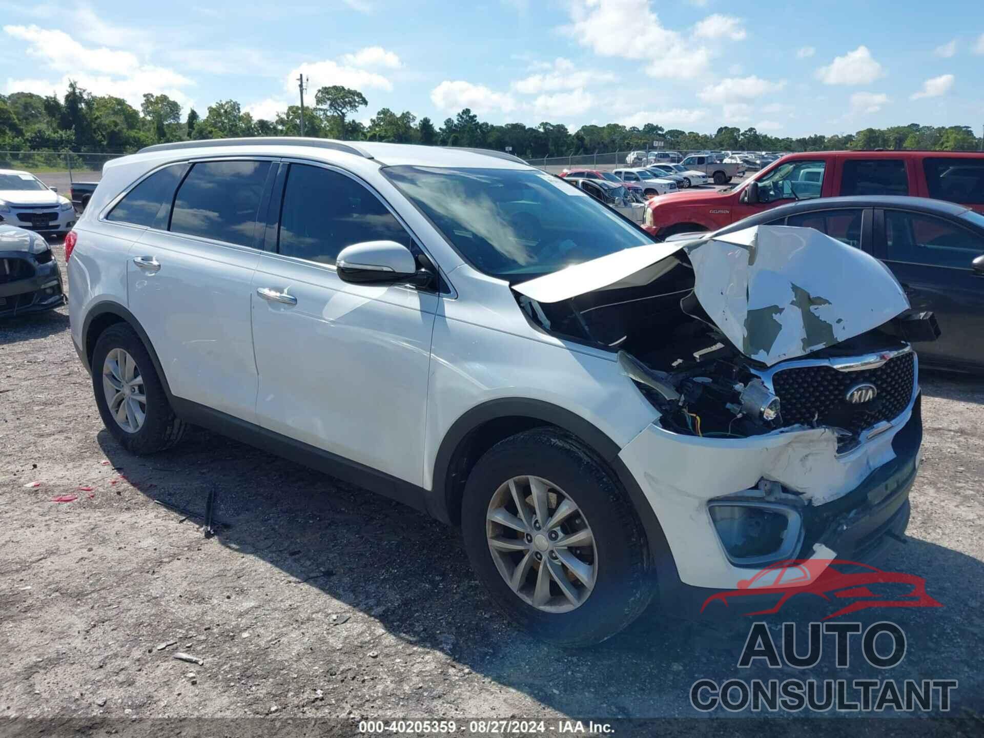 KIA SORENTO 2017 - 5XYPG4A39HG260316
