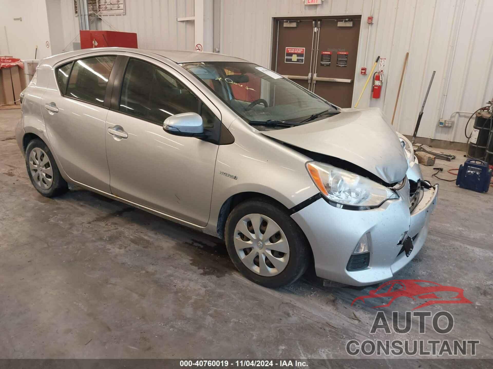 TOYOTA PRIUS C 2013 - JTDKDTB31D1545100