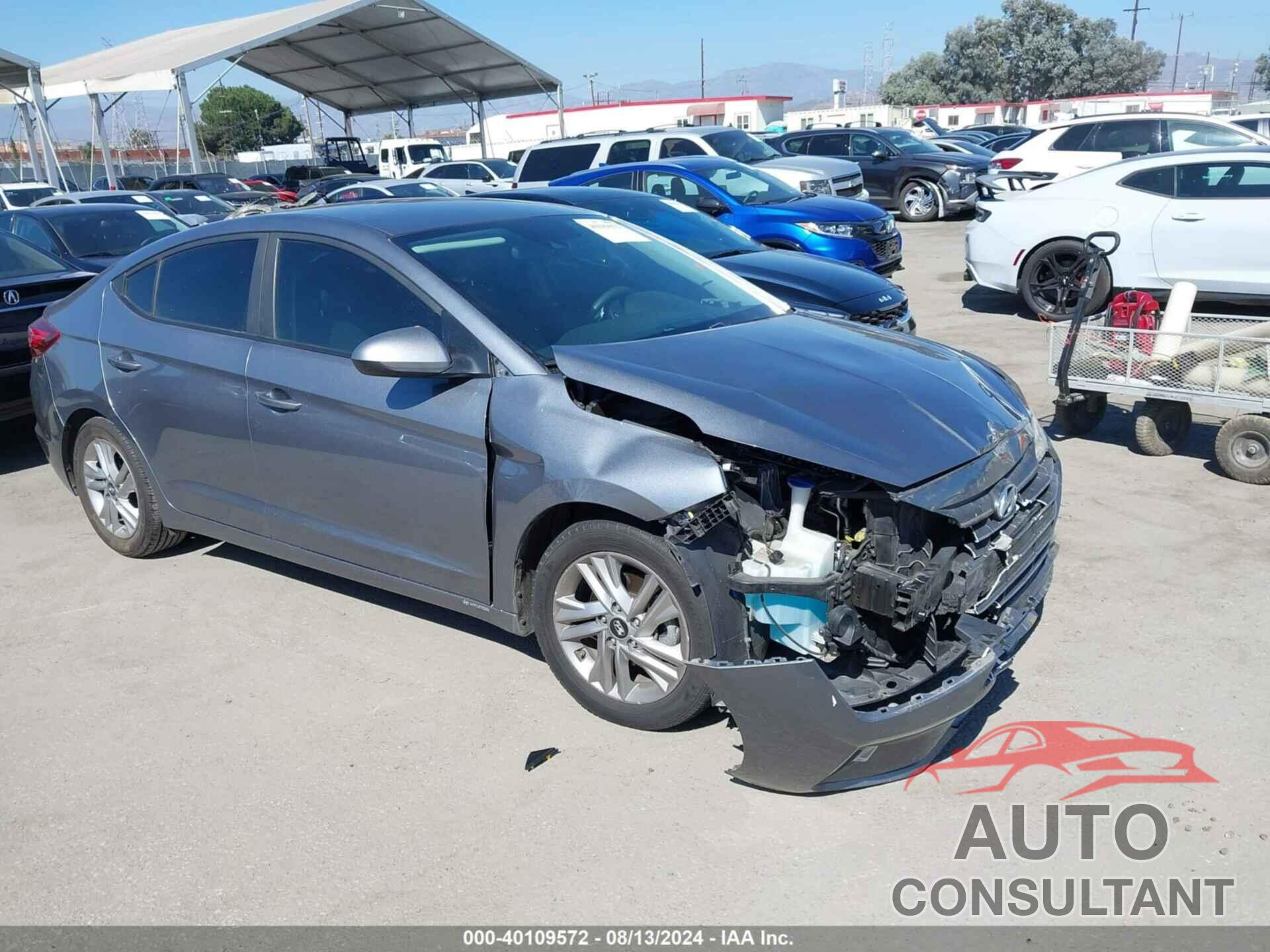 HYUNDAI ELANTRA 2019 - KMHD84LFXKU844779