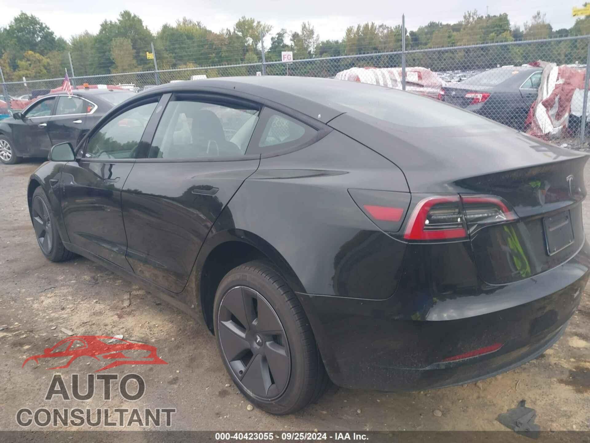 TESLA MODEL 3 2023 - 5YJ3E1EA7PF555626