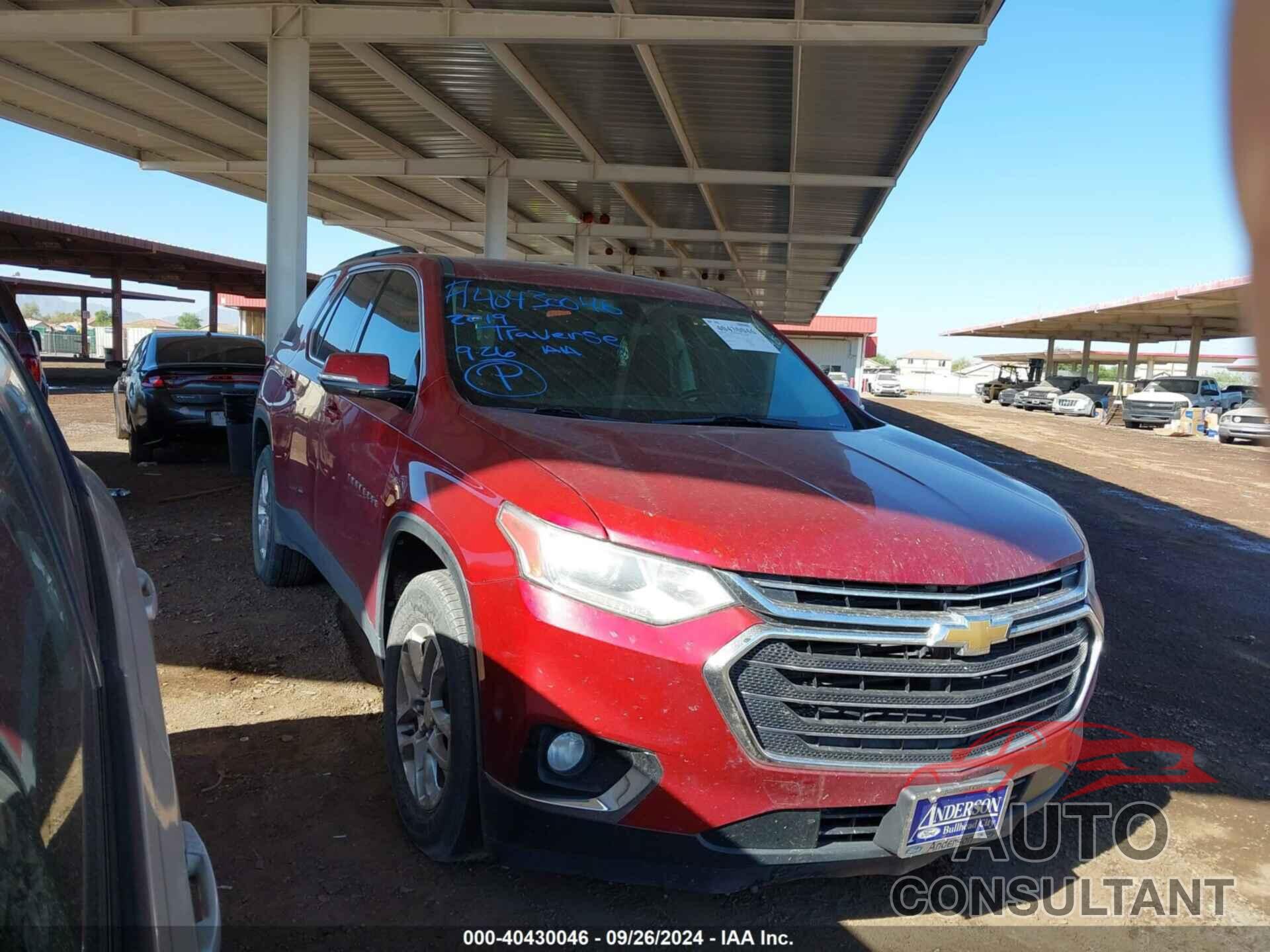 CHEVROLET TRAVERSE 2019 - 1GNERGKW0KJ223746