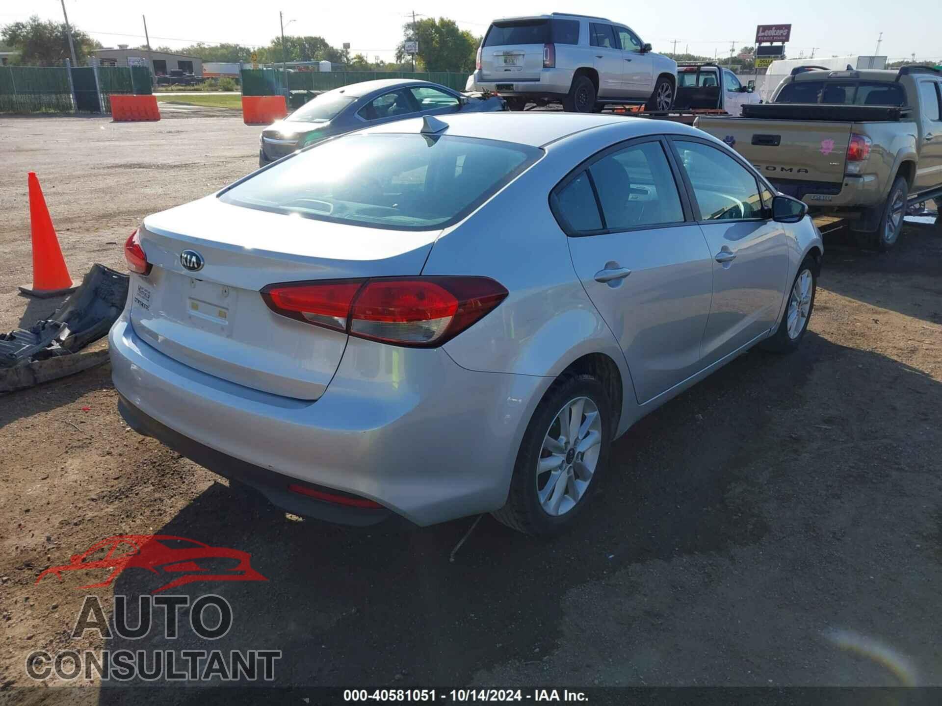KIA FORTE 2017 - 3KPFL4A79HE017158