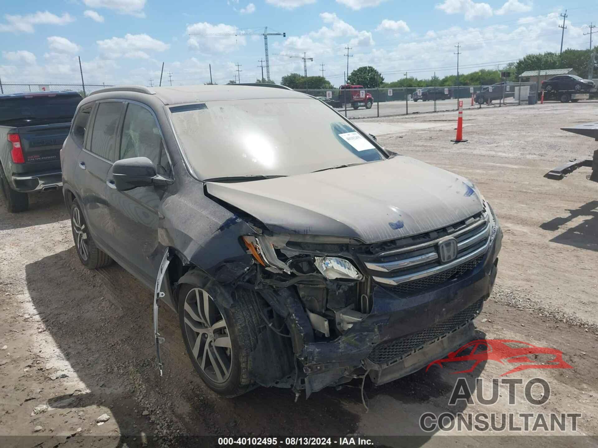 HONDA PILOT 2017 - 5FNYF5H93HB014800