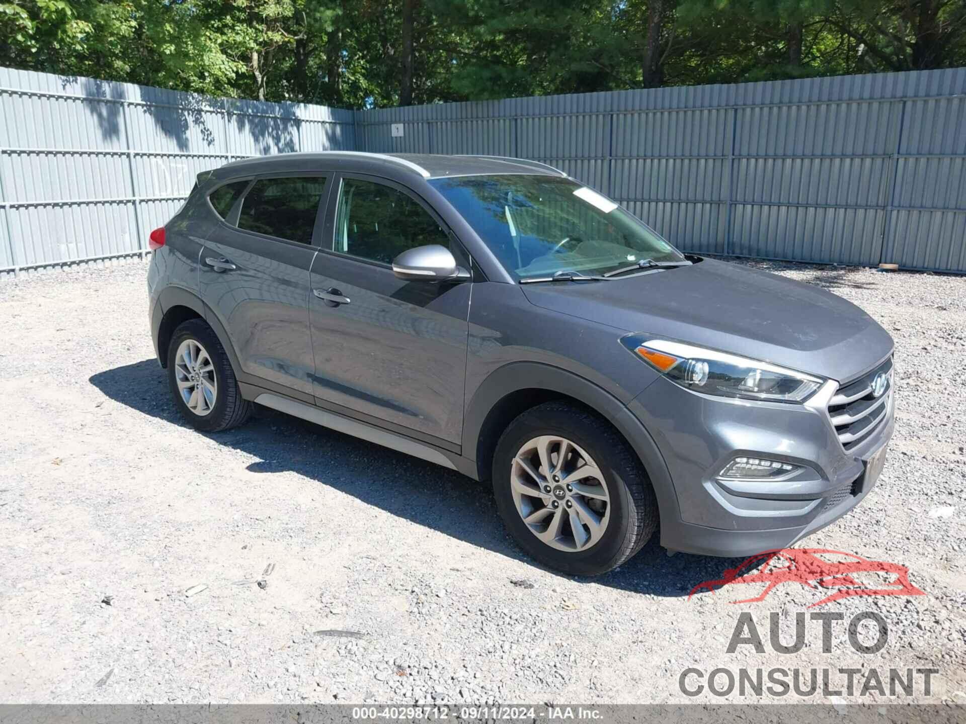 HYUNDAI TUCSON 2018 - KM8J3CA48JU829211