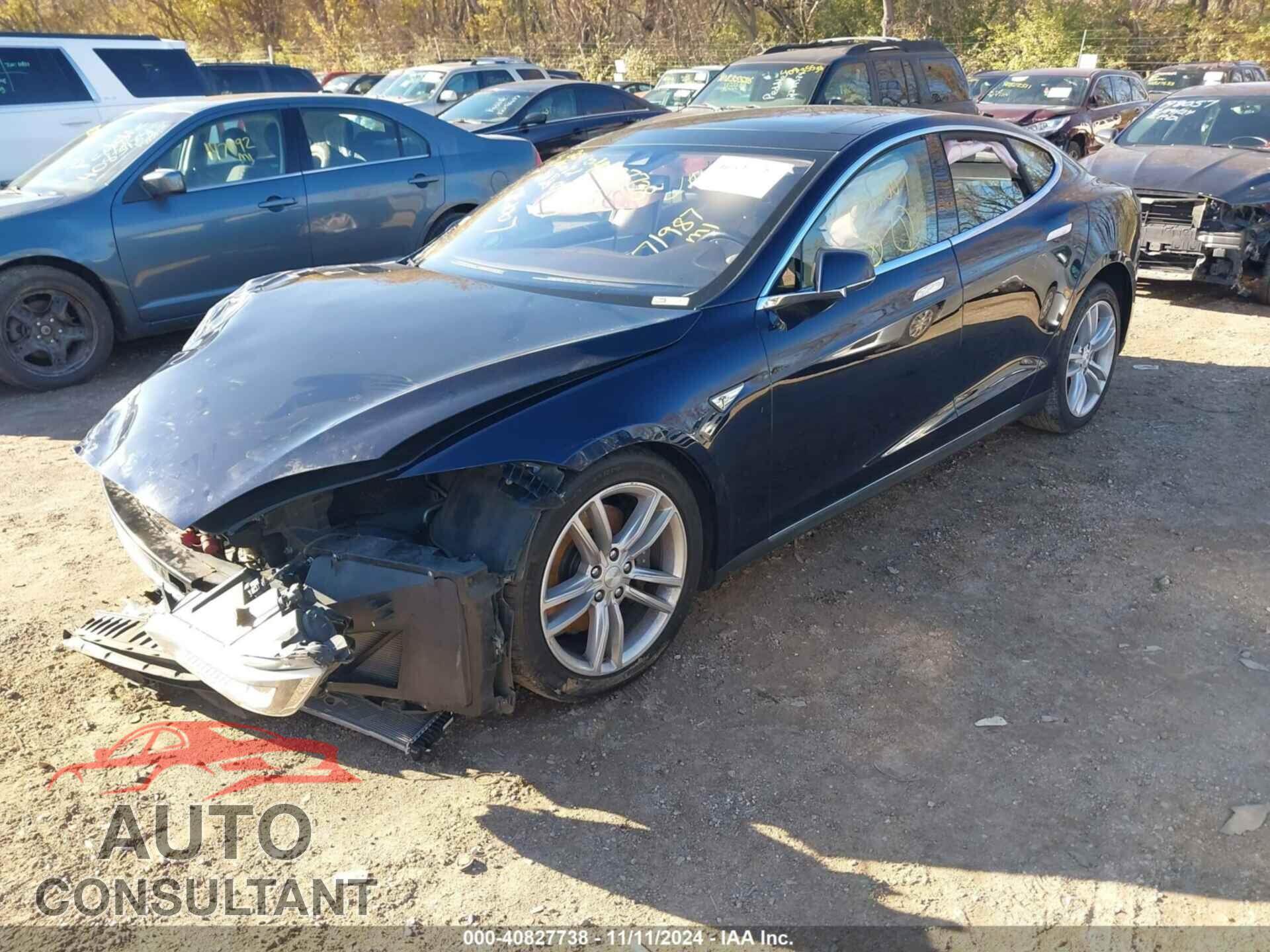 TESLA MODEL S 2015 - 5YJSA1H2XFF082007